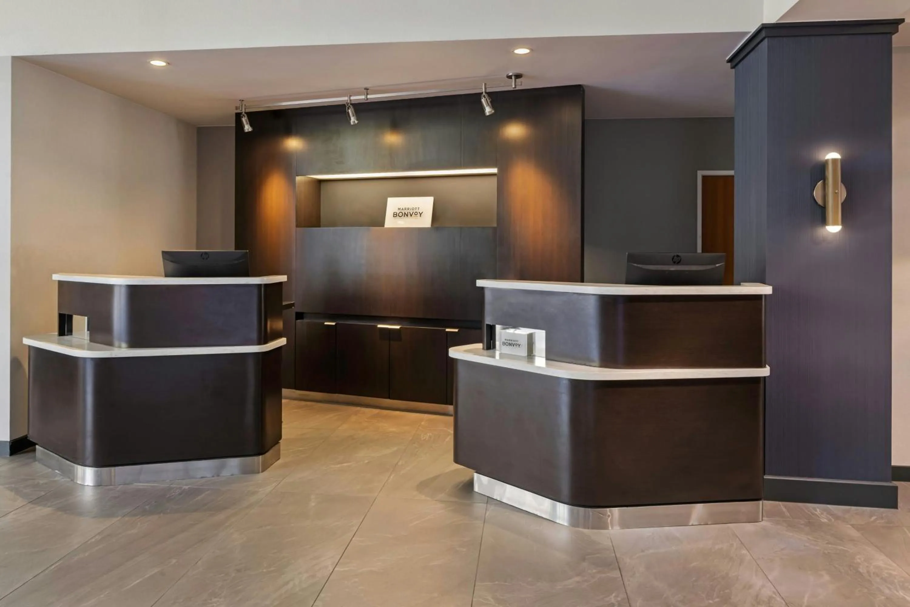 Lobby or reception in Courtyard by Marriott Sacramento Midtown