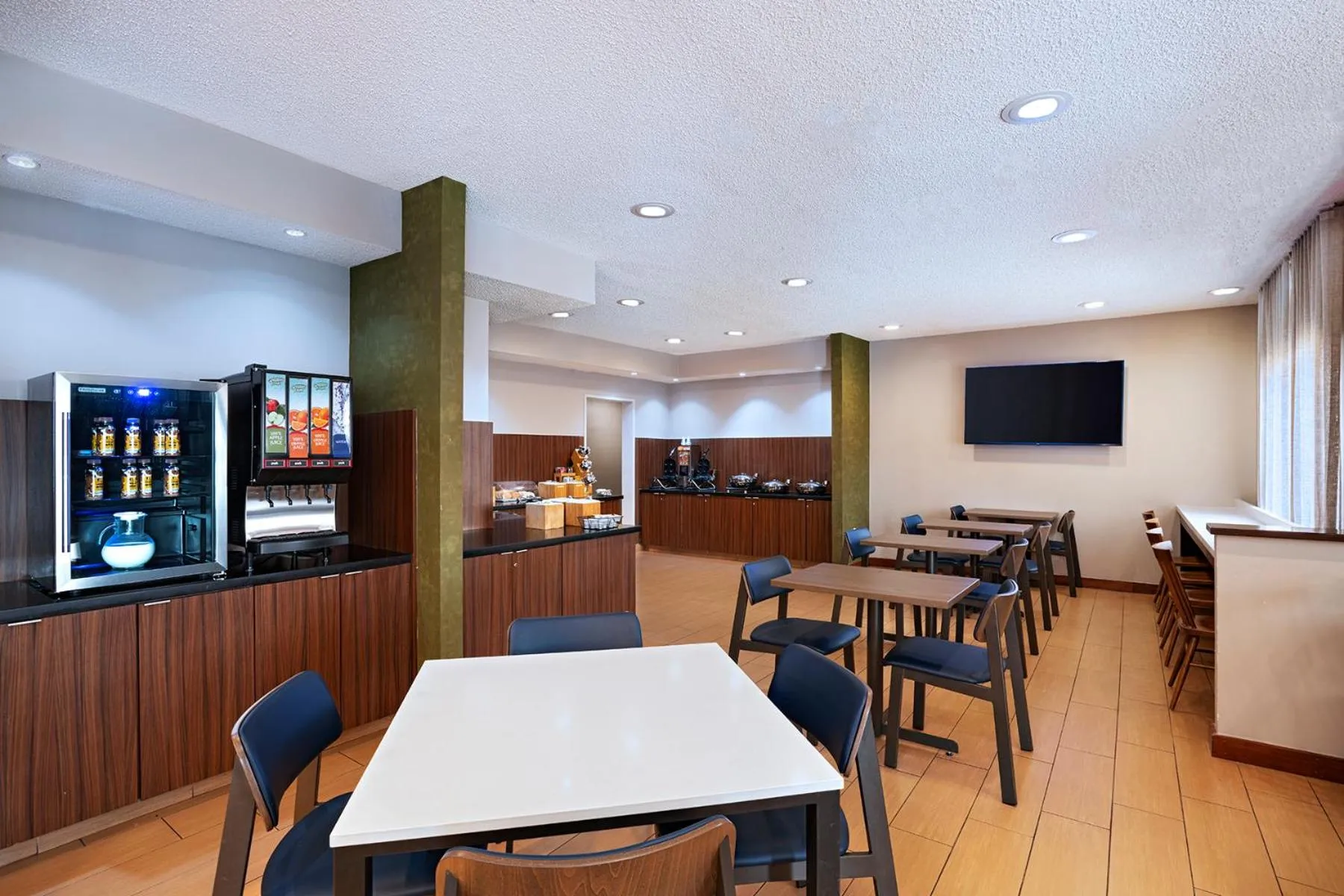 Breakfast in Fairfield Inn & Suites by Marriott San Antonio Downtown/Market Square