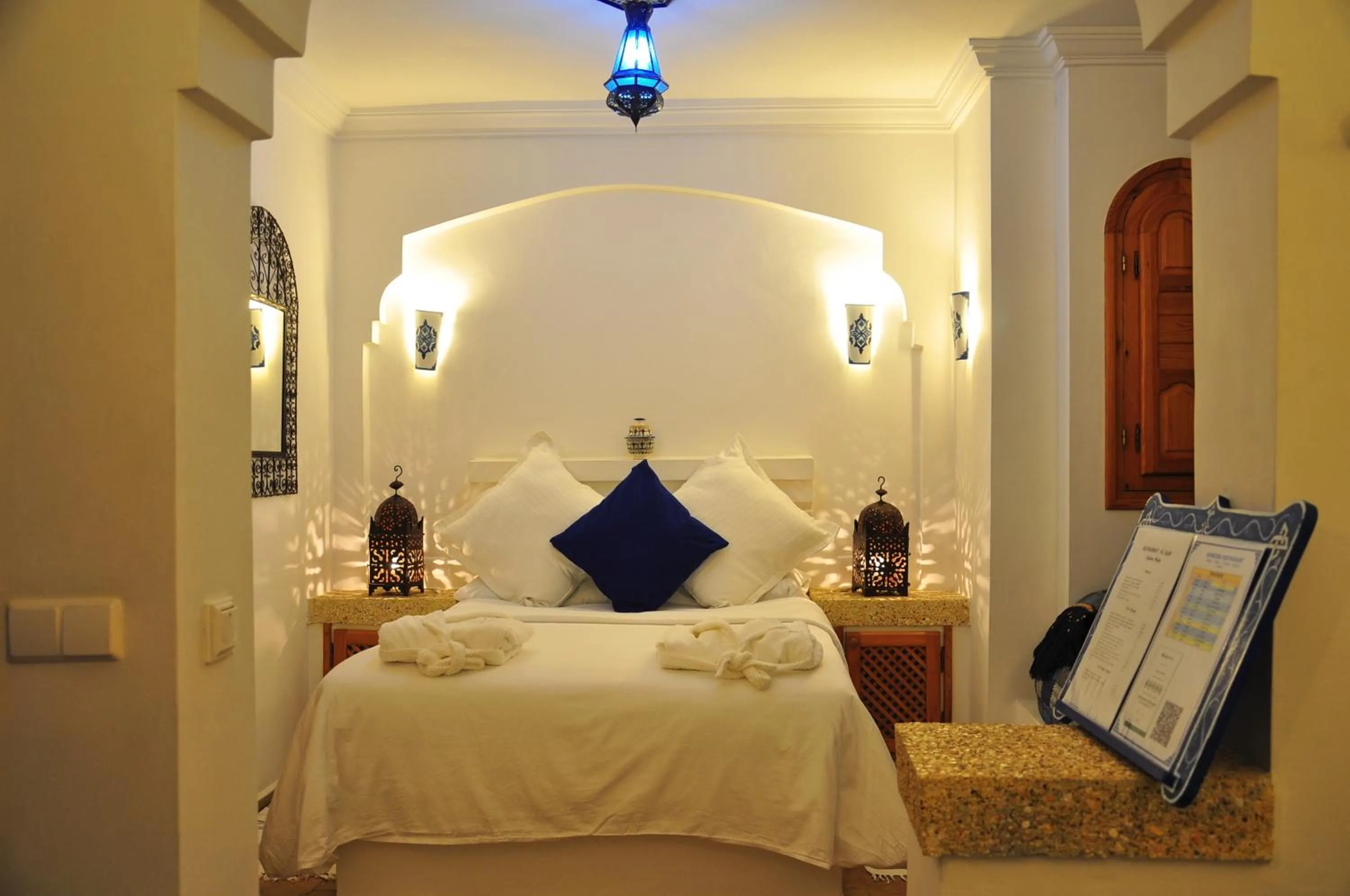 Photo of the whole room, Bed in Hotel Al Alba Hammam & Restaurant