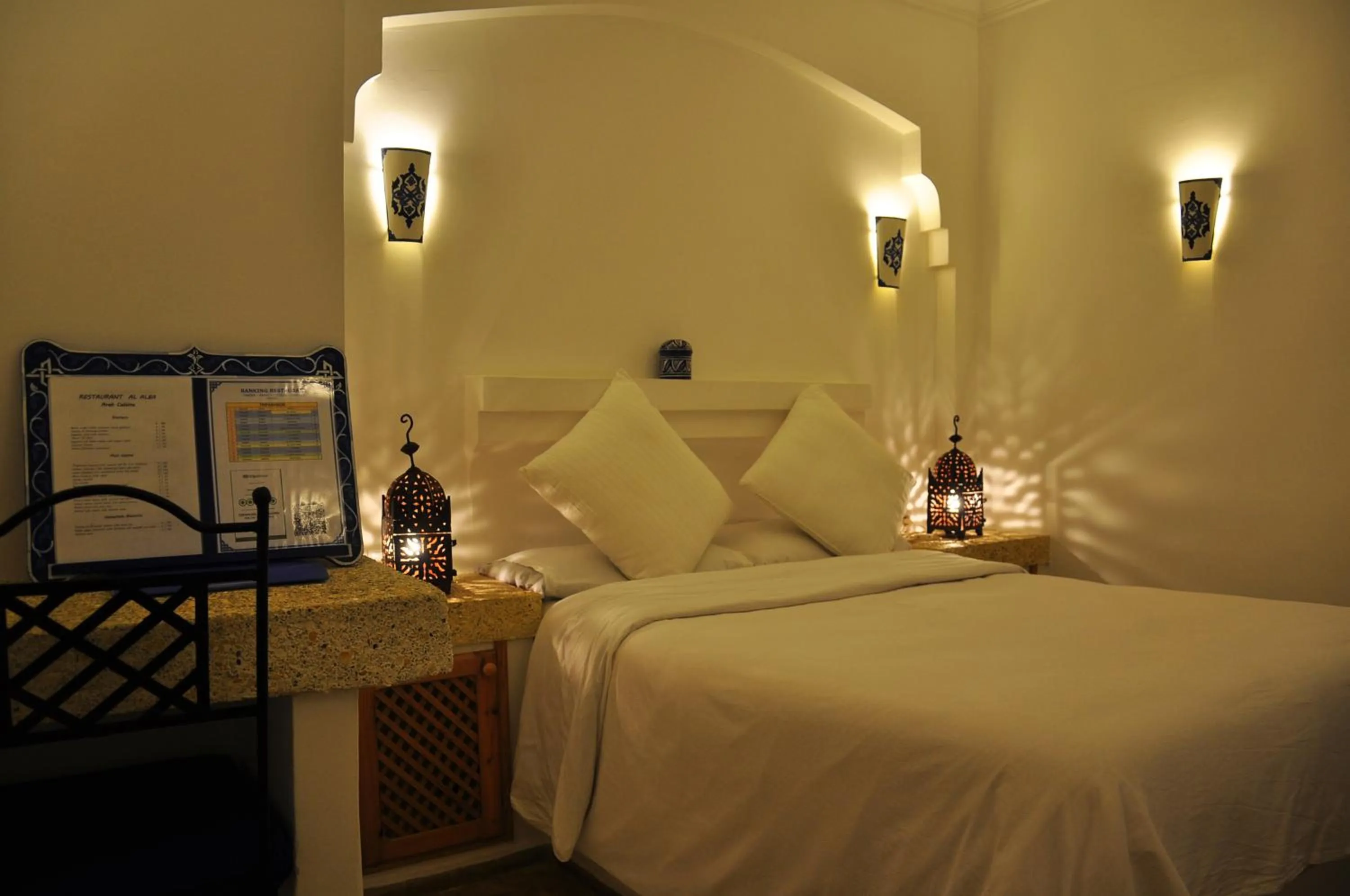Photo of the whole room, Bed in Hotel Al Alba Hammam & Restaurant