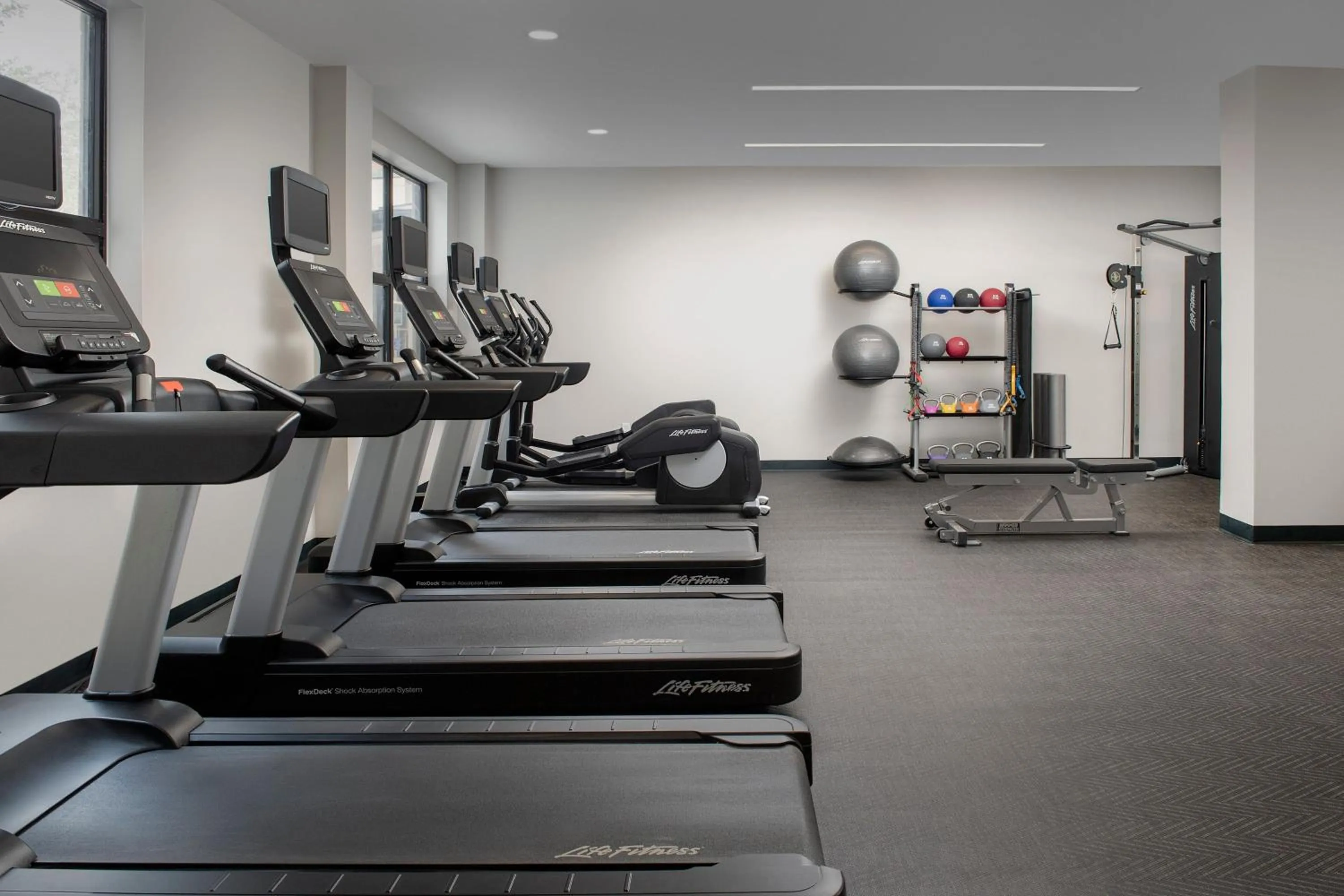 Fitness centre/facilities in Courtyard by Marriott Savannah Downtown - Historic District