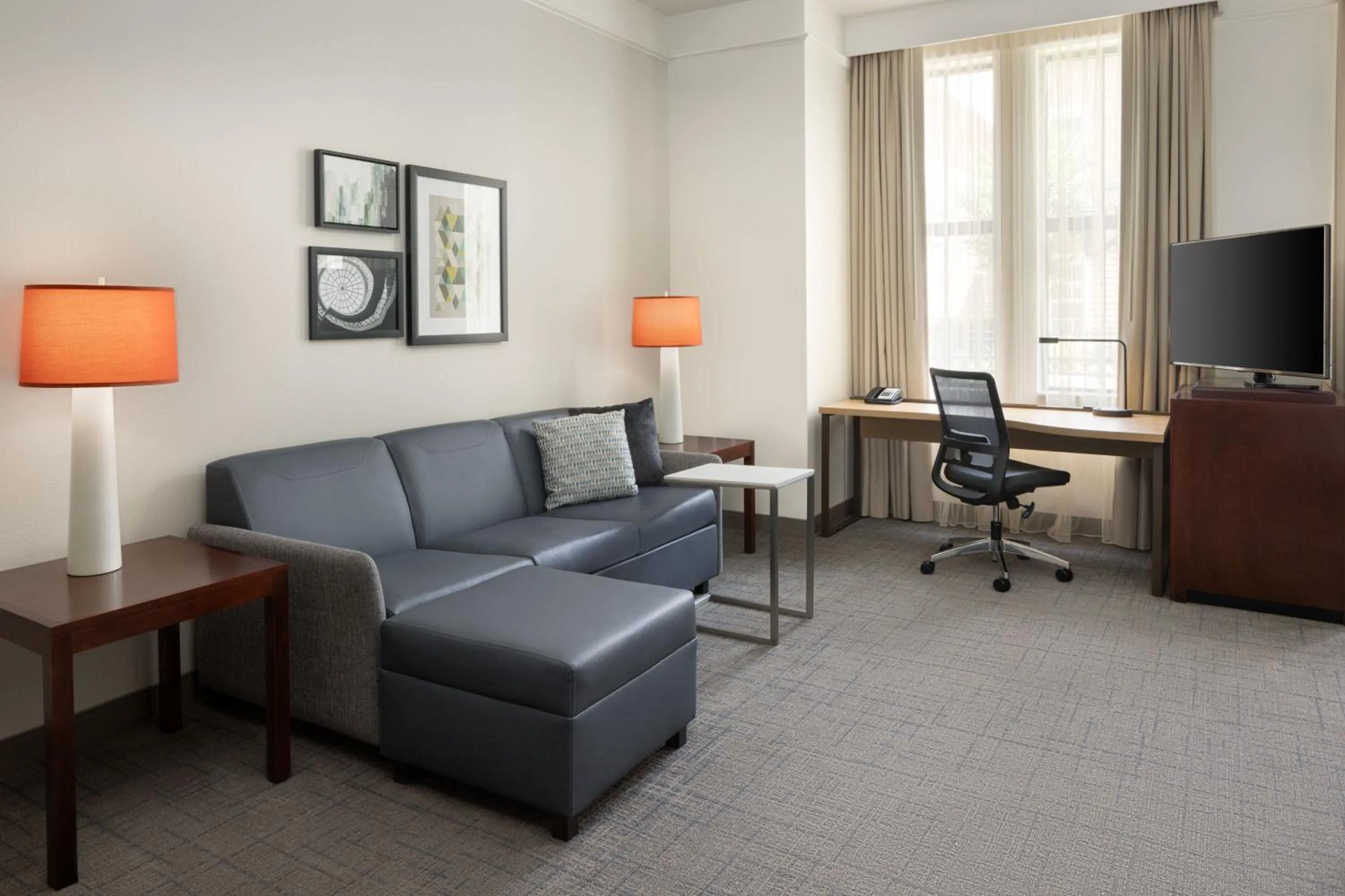 Photo of the whole room in Residence Inn Savannah Downtown Historic District