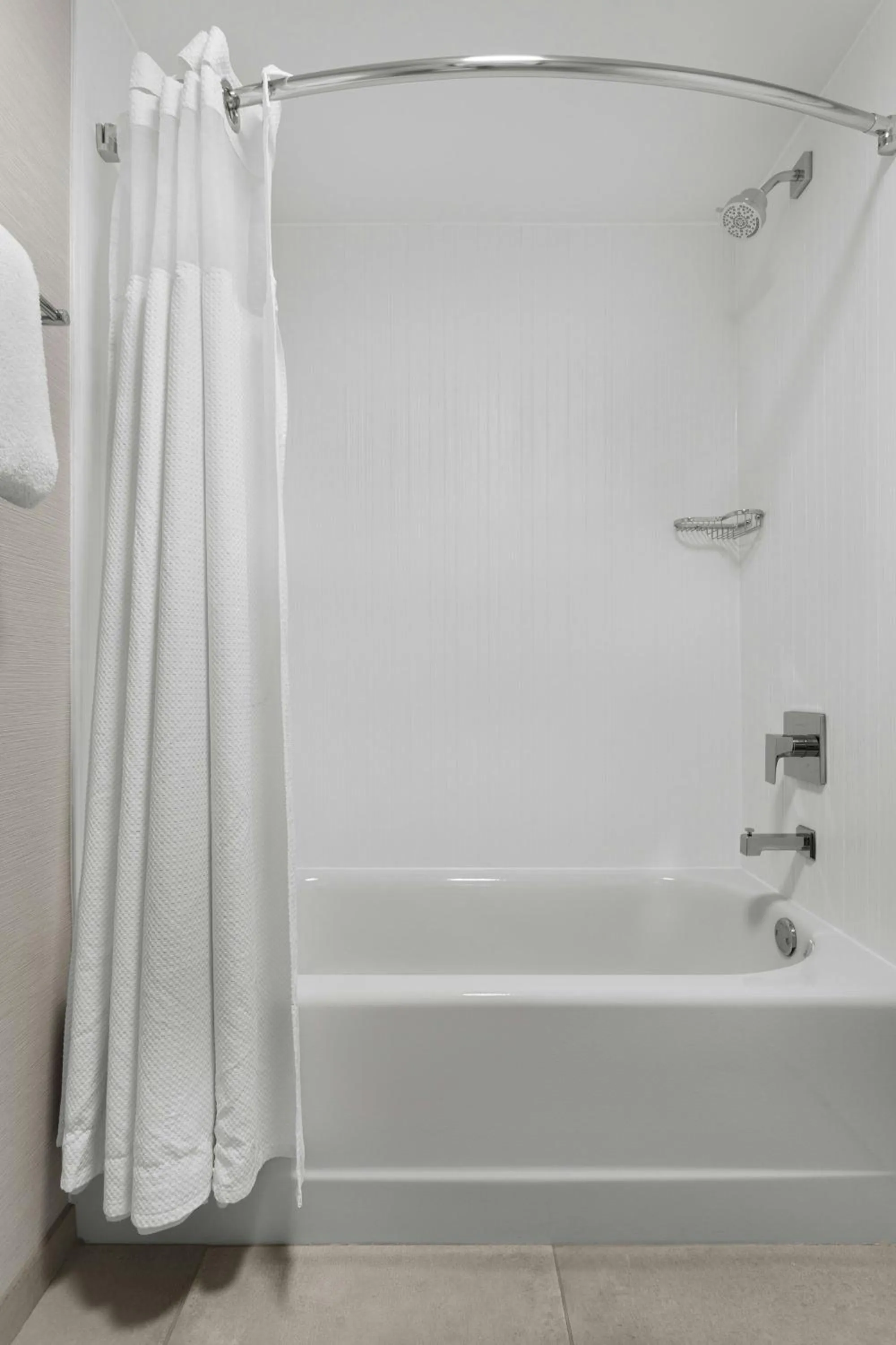 Bathroom in Courtyard Louisville Airport