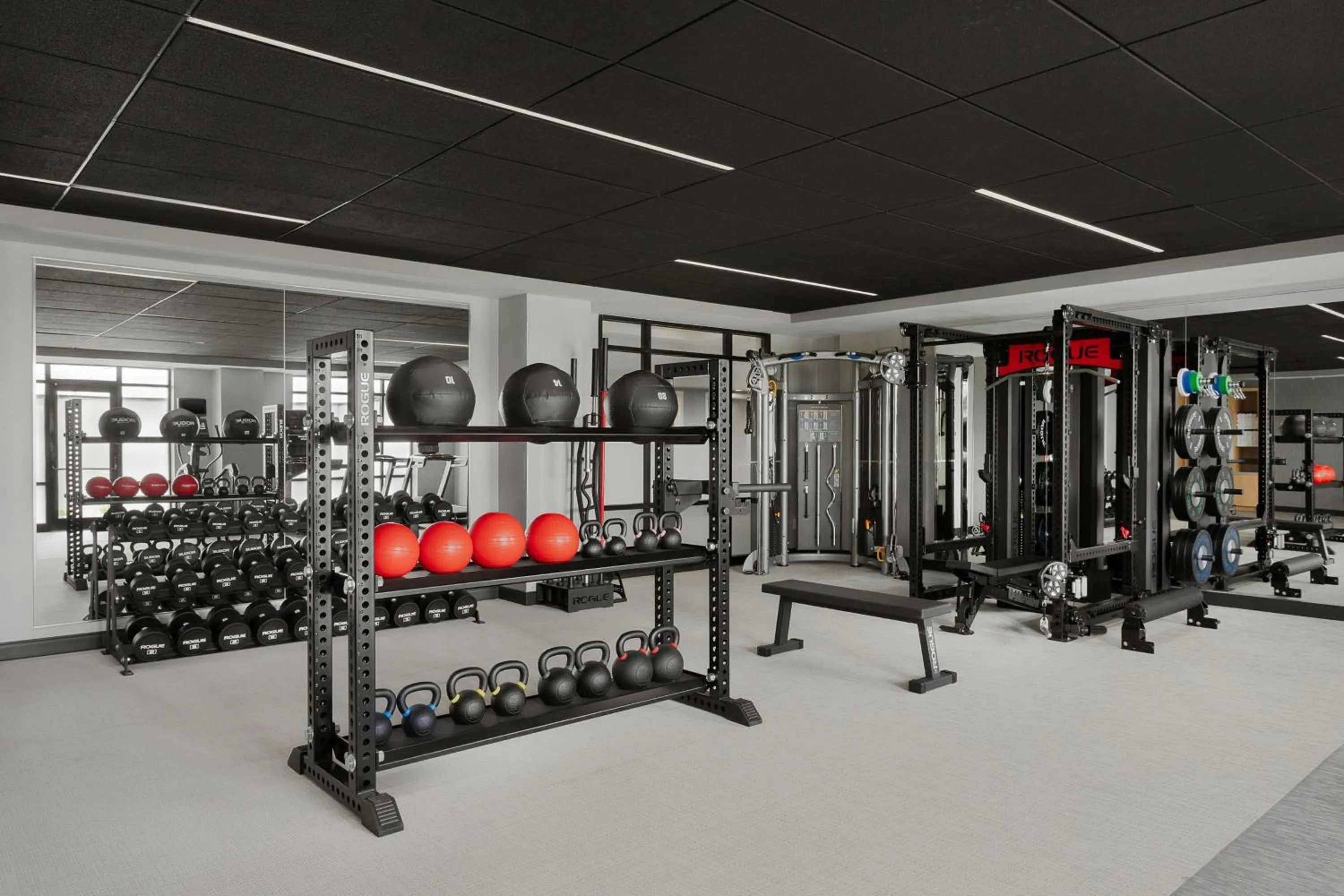 Fitness centre/facilities in Courtyard Louisville Airport