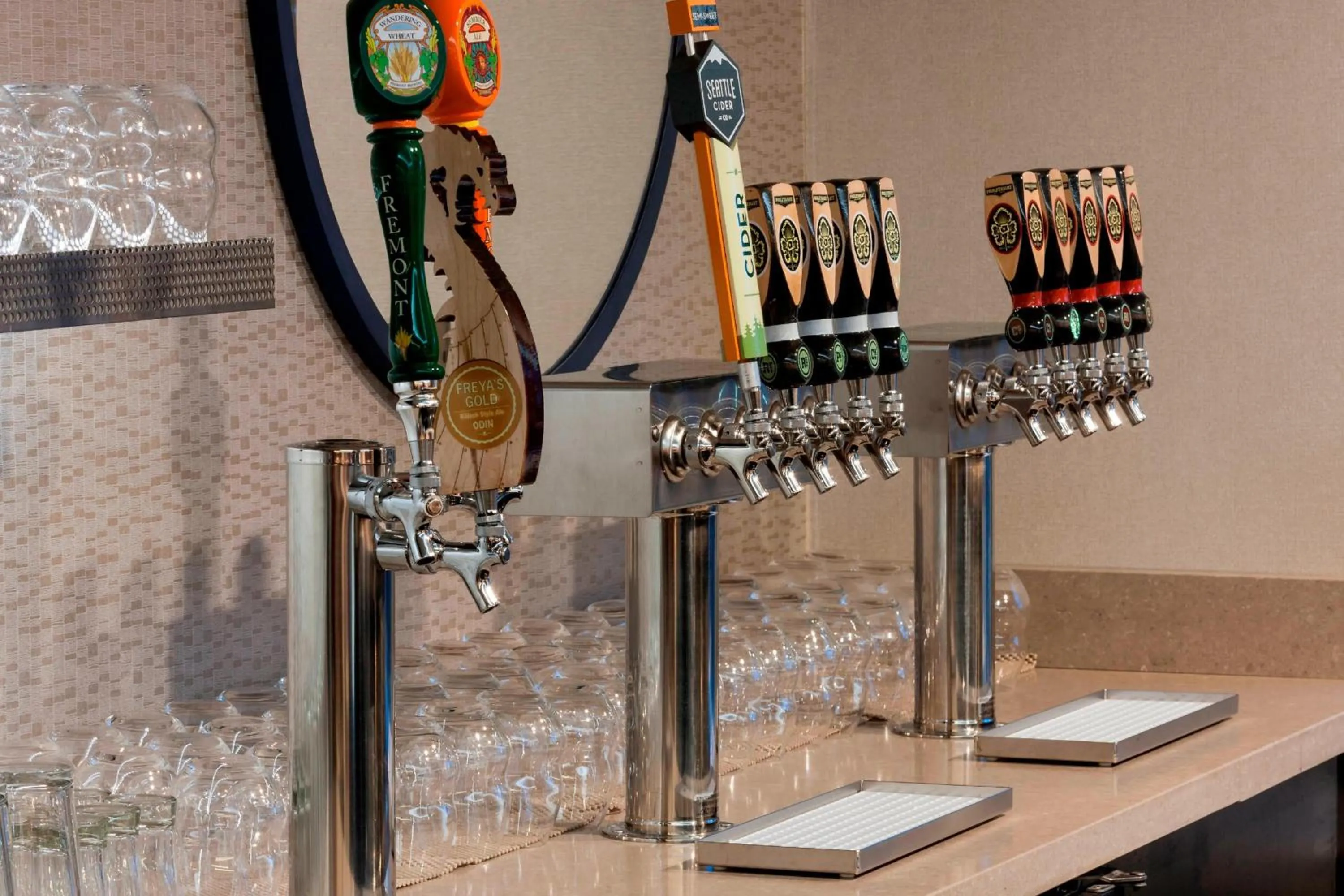 Restaurant/places to eat in Residence Inn by Marriott Seattle Downtown/Lake Union