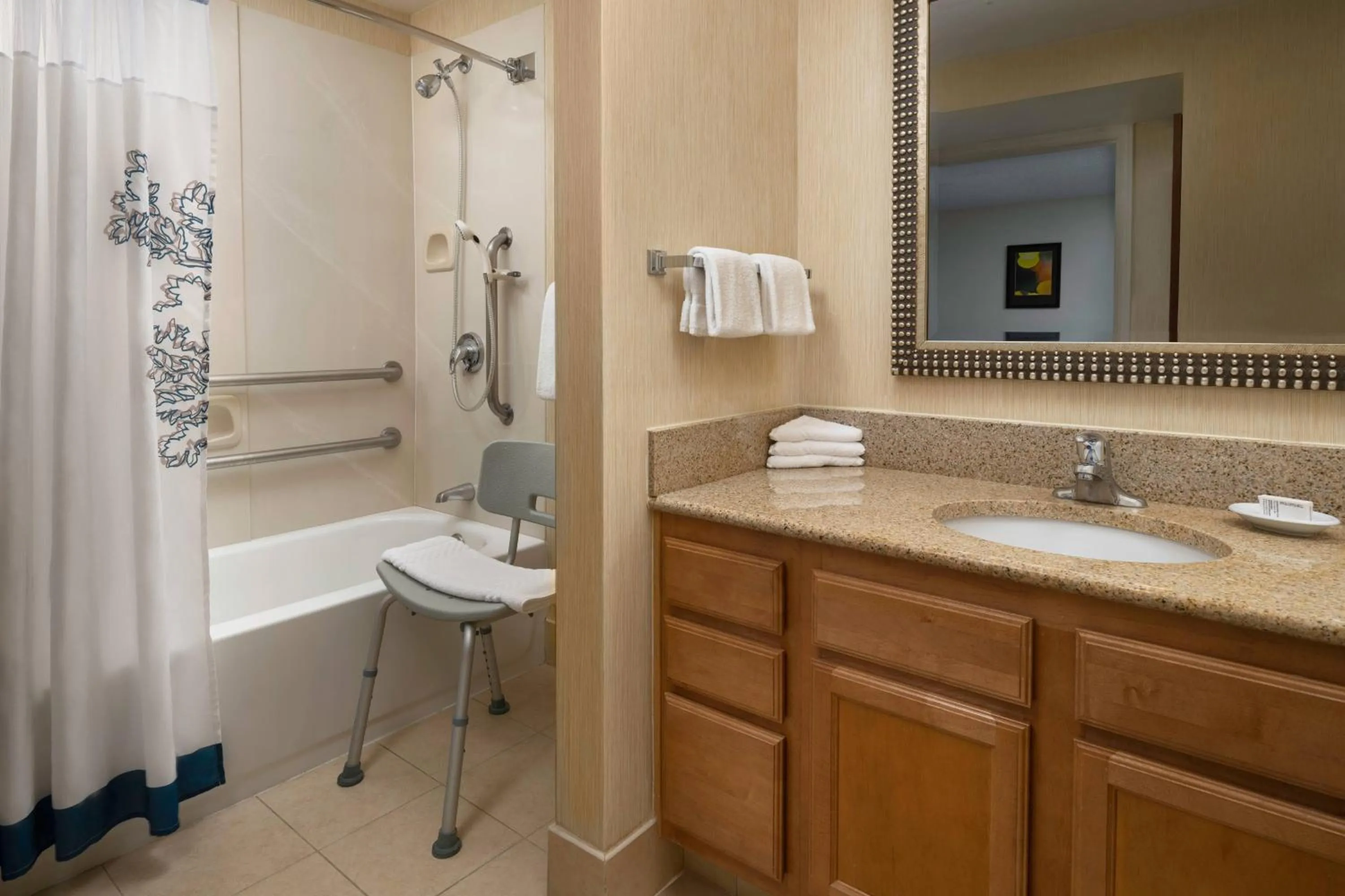 Bathroom in Residence Inn Seattle South/Tukwila
