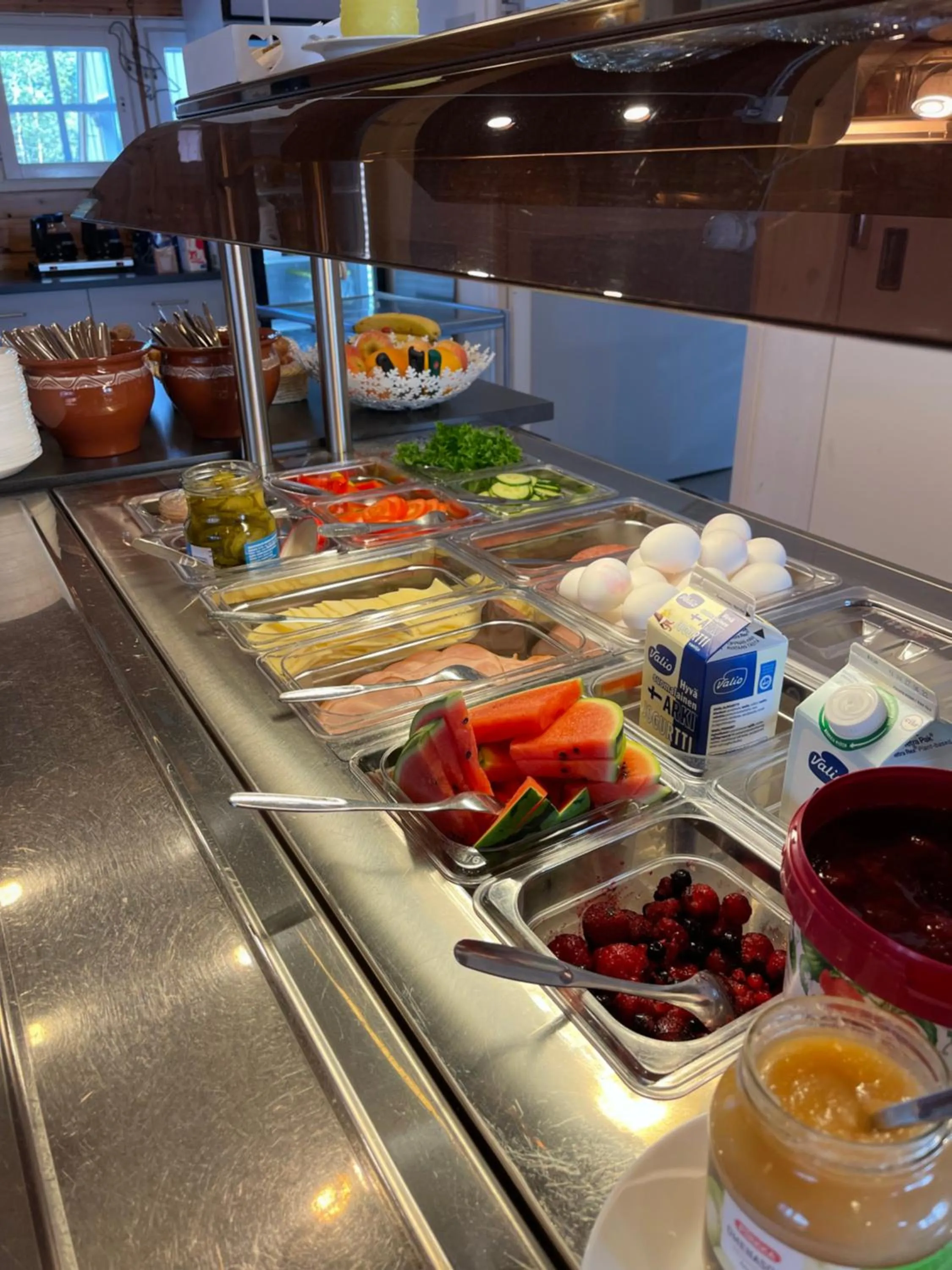 Buffet breakfast in Arctic Lodge Hetan Kota