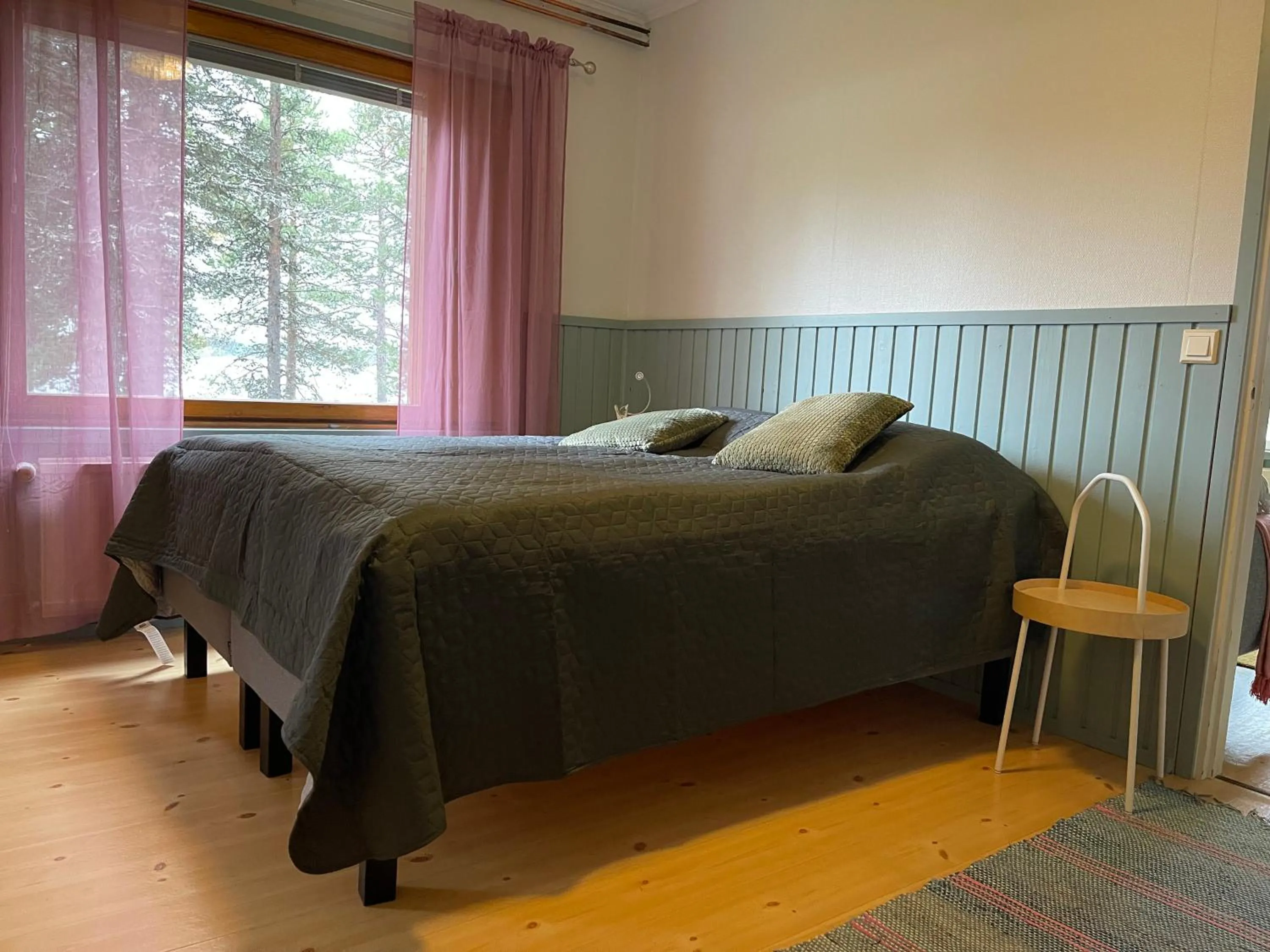 Bed in Arctic Lodge Hetan Kota