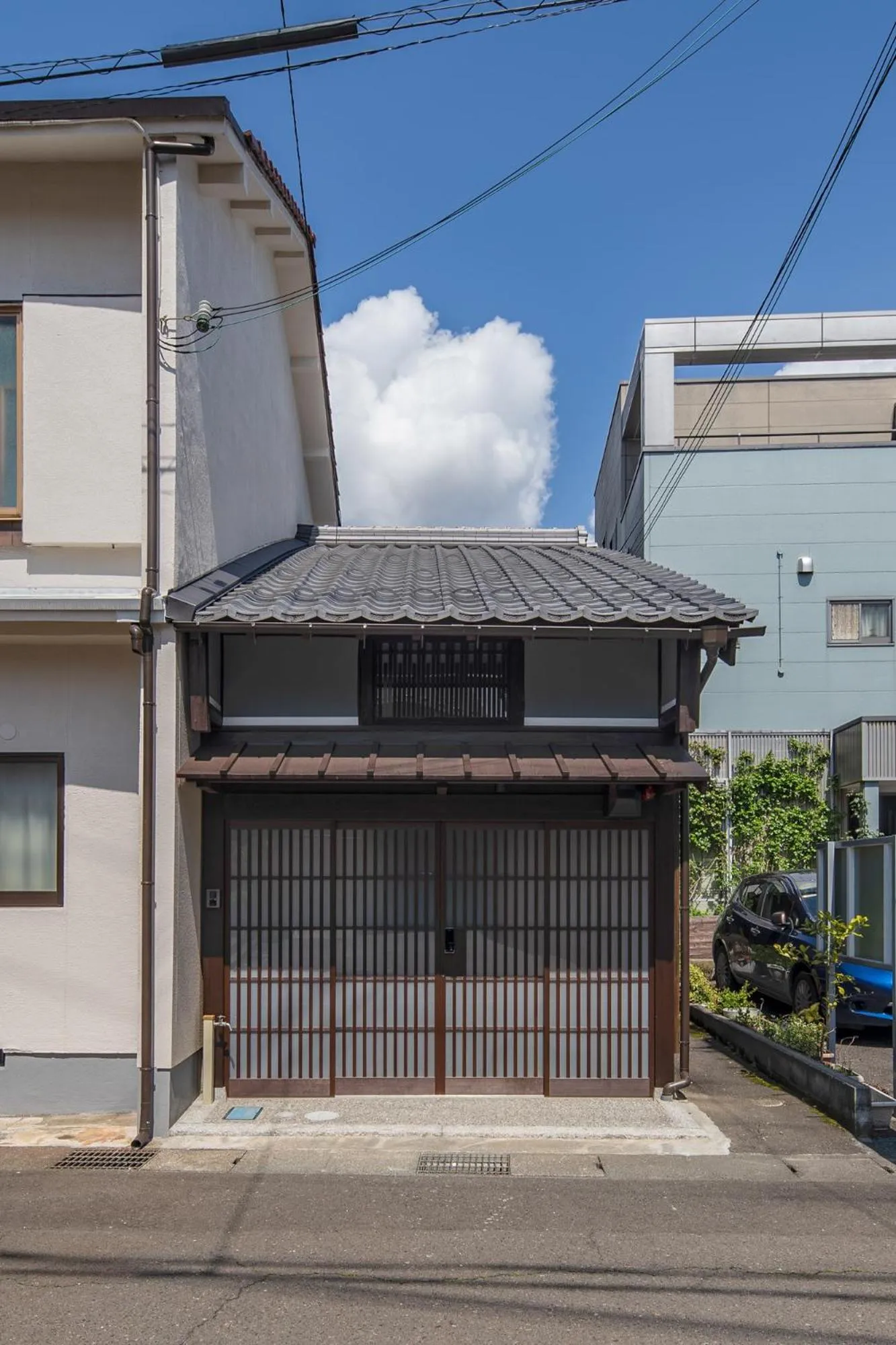 Facade/entrance in Obama Machiya Stay