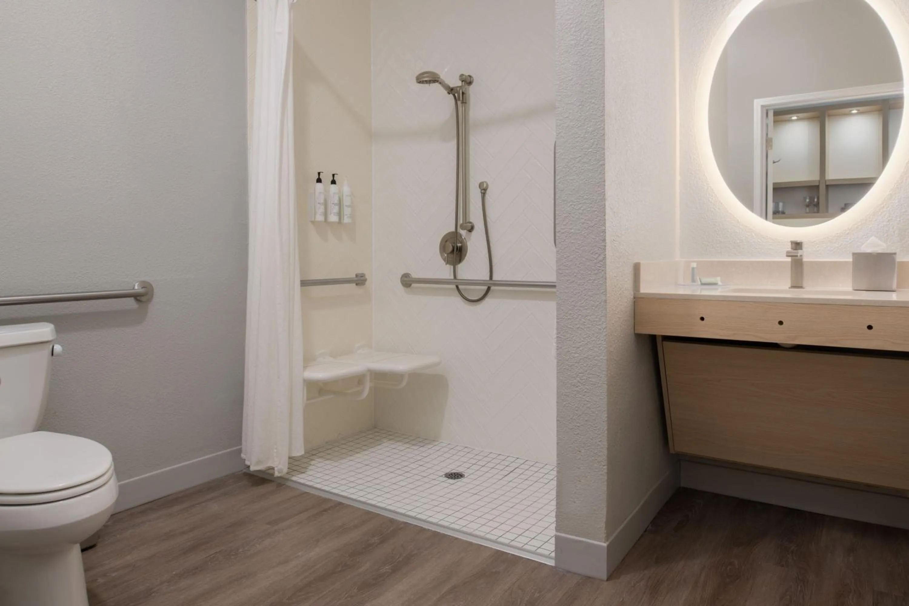 Bathroom in TownePlace Suites San Jose Campbell