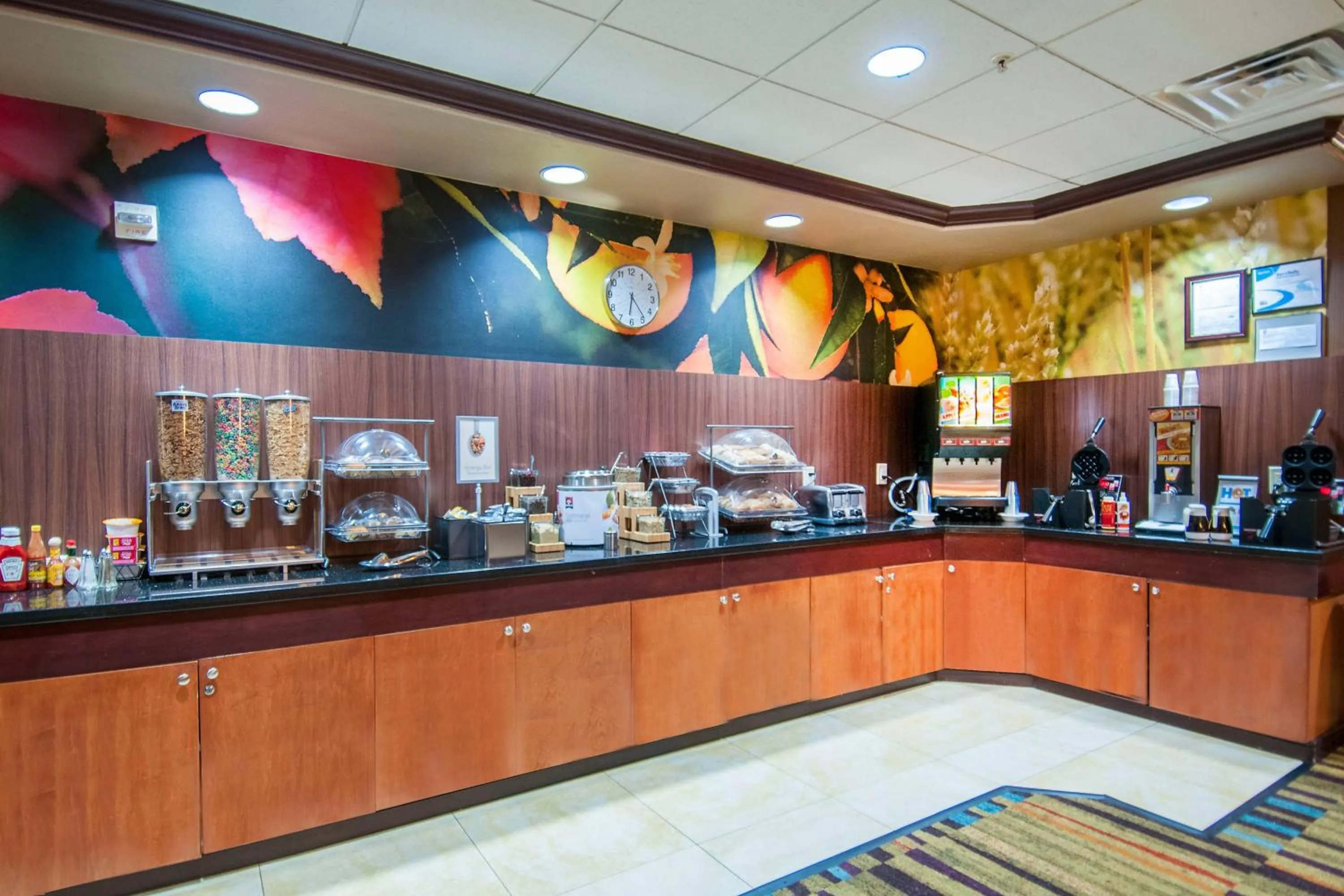 Breakfast in Fairfield Inn & Suites by Marriott San Antonio North/Stone Oak