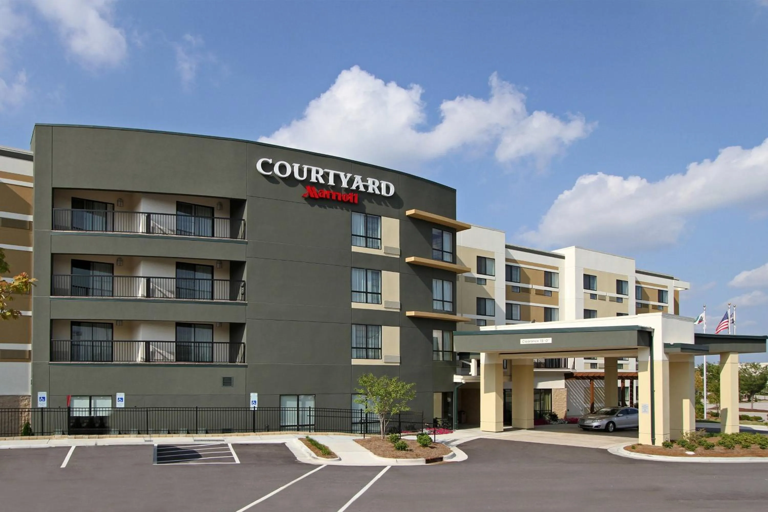 Property building in Courtyard by Marriott Raleigh North/Triangle Town Center