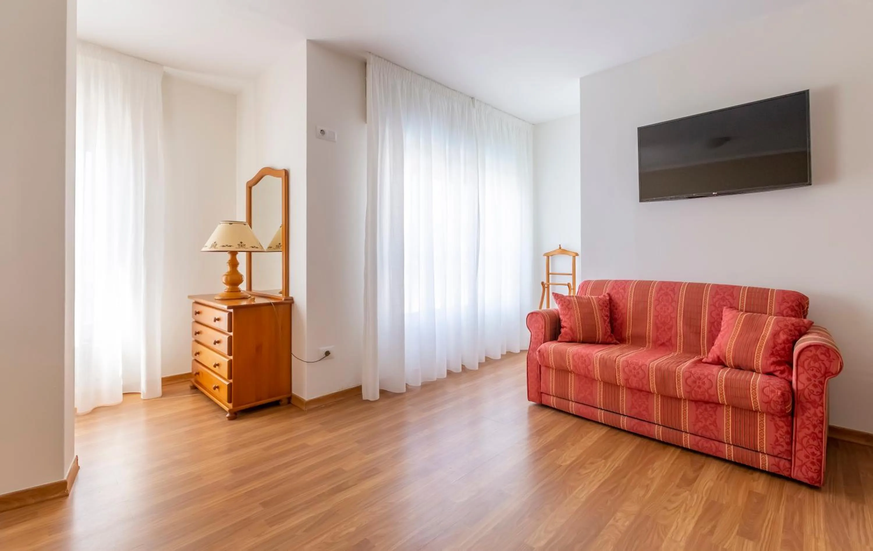 TV and multimedia in Hotel Nautilus