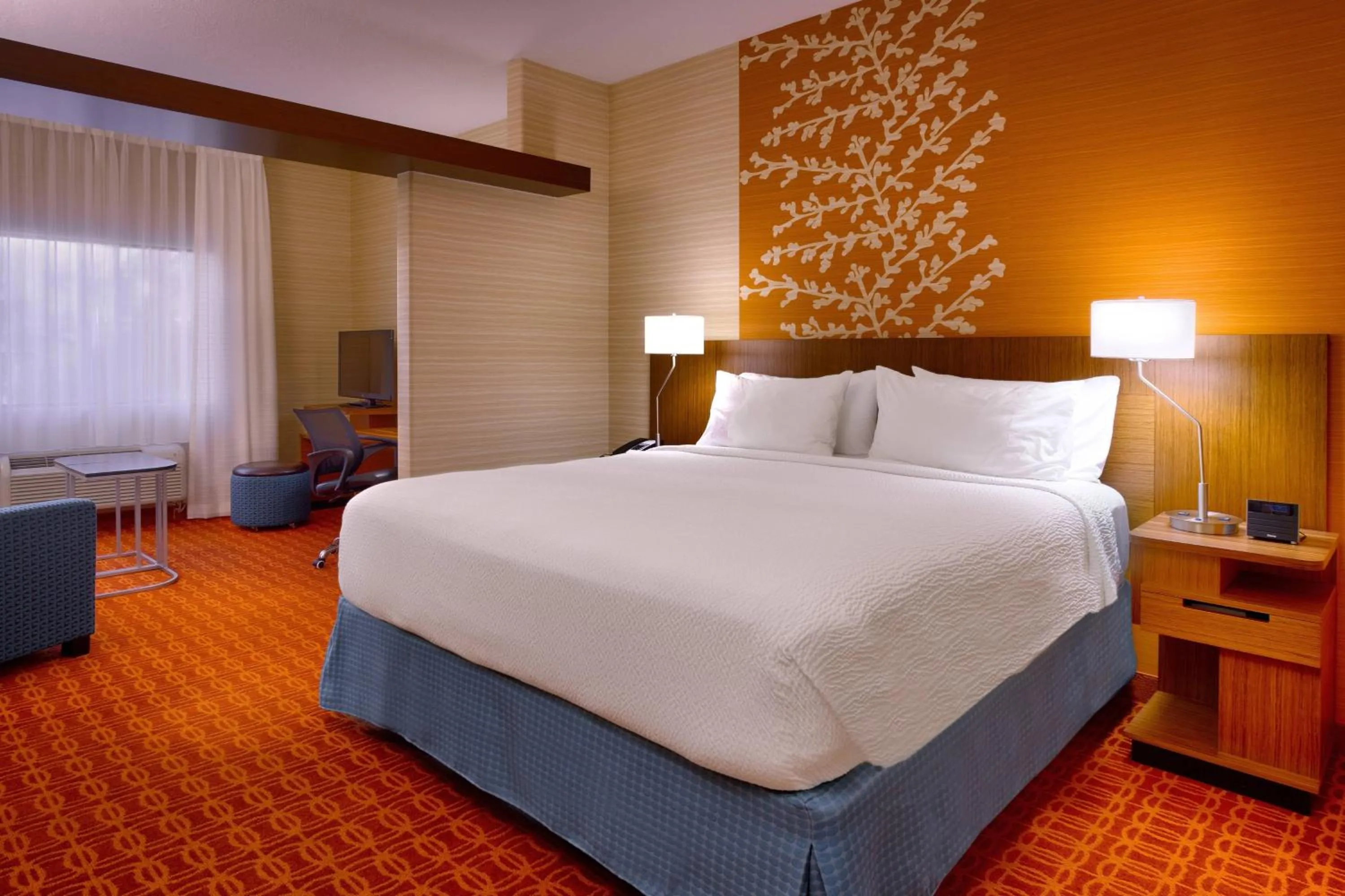 Photo of the whole room, Bed in Fairfield Inn & Suites by Marriott Salt Lake City Downtown