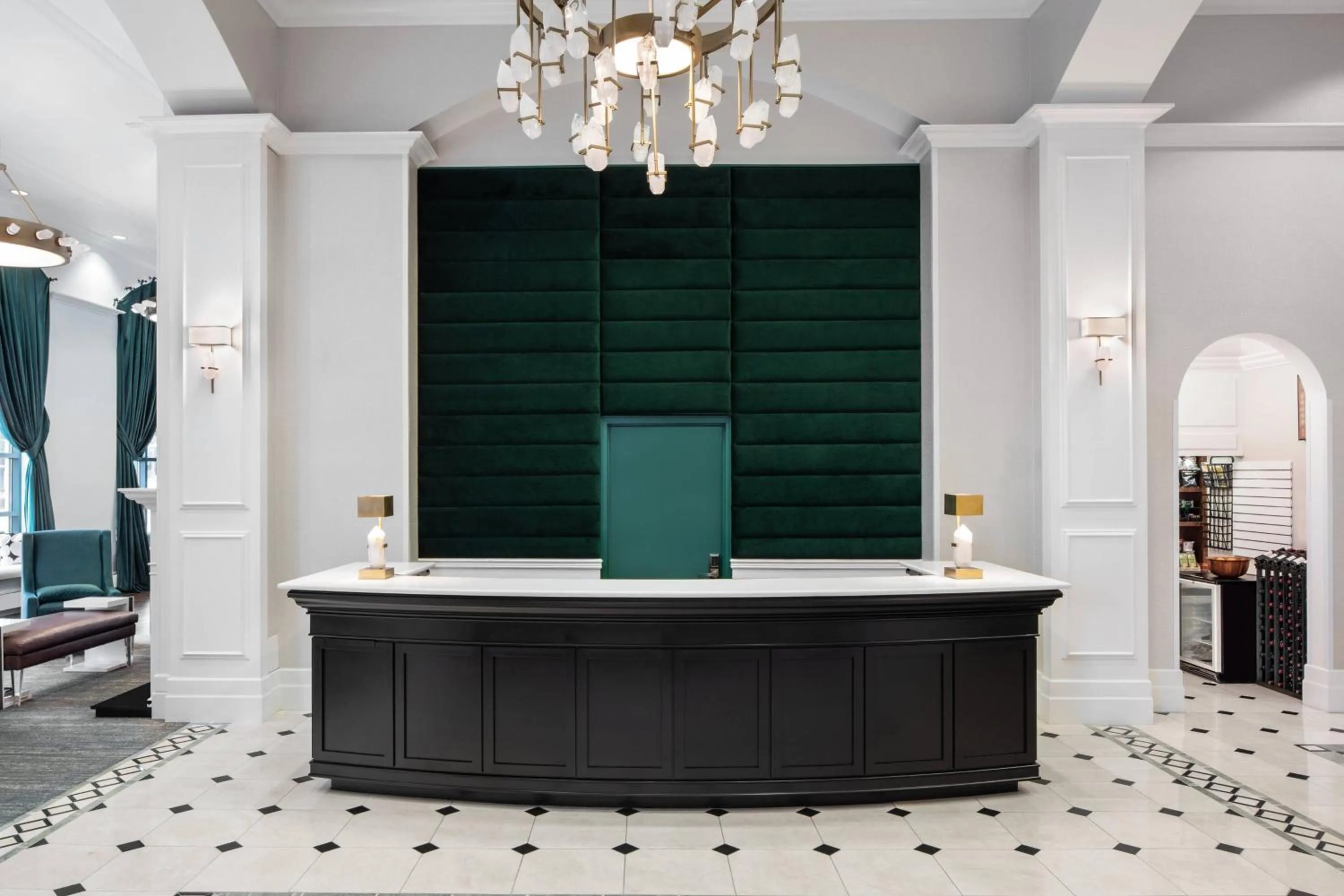 Lobby or reception in Courtyard by Marriott Stamford Downtown