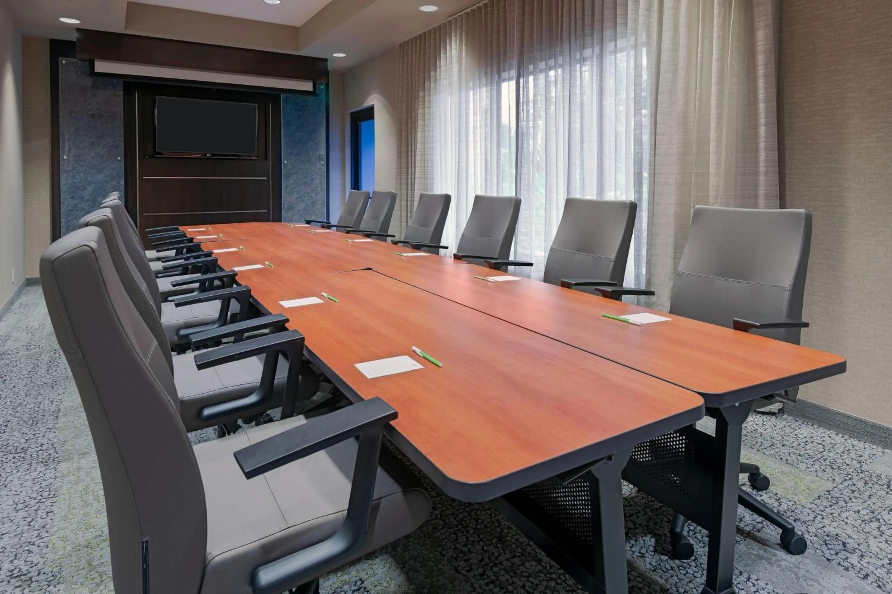 Meeting/conference room in Courtyard Tampa Downtown