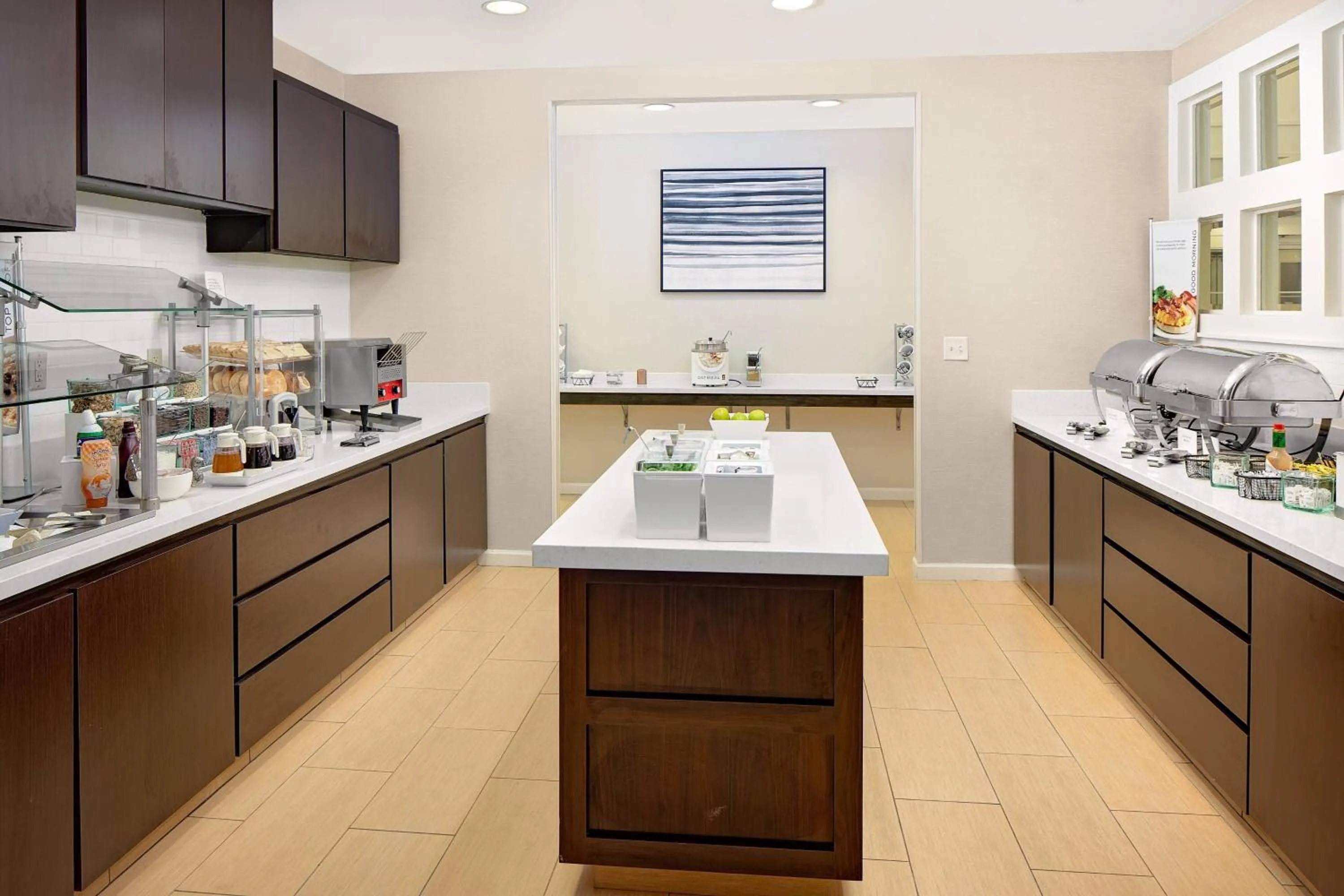 Breakfast in Residence Inn by Marriott Tucson Williams Centre