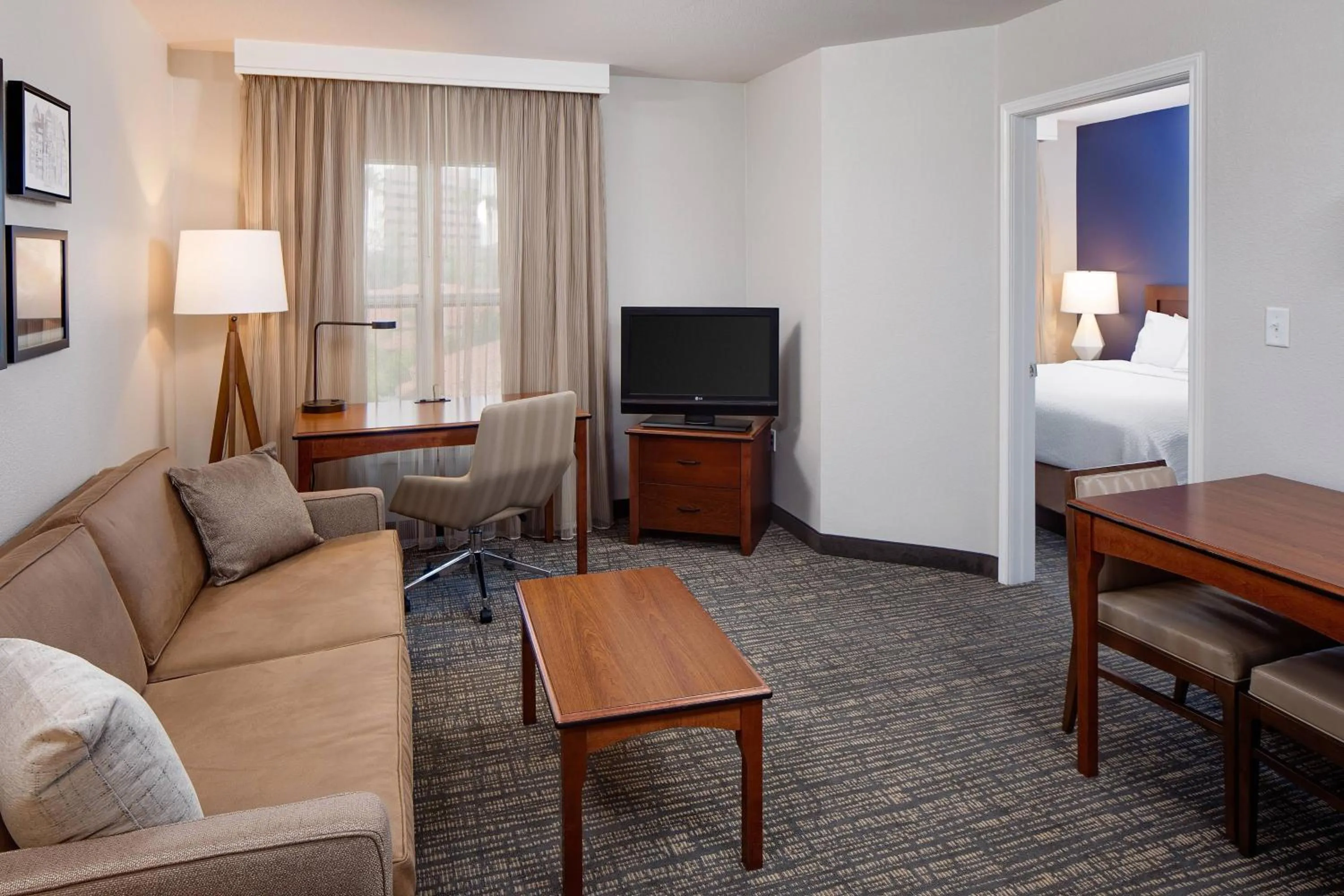 Photo of the whole room, Bed in Residence Inn by Marriott Tucson Williams Centre
