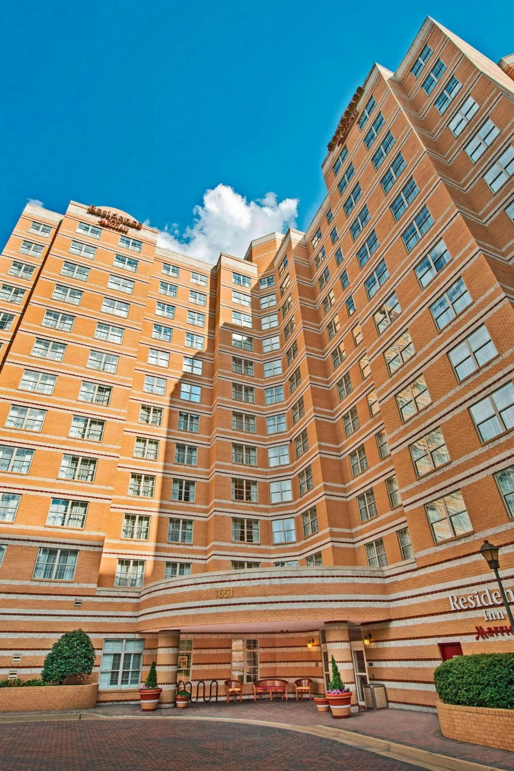 Property building in Residence Inn Arlington Rosslyn