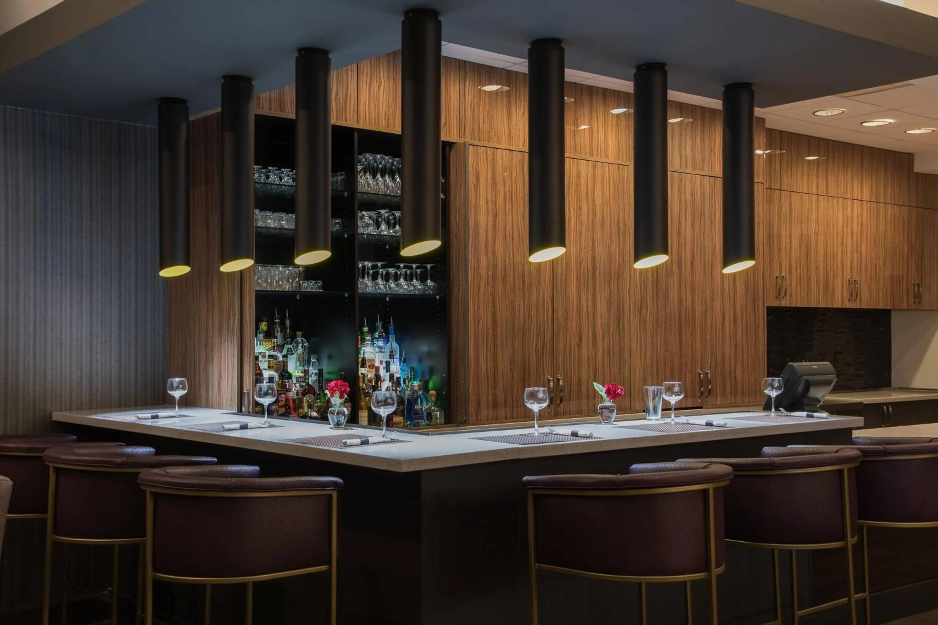 Lounge or bar in Courtyard by Marriott Bethesda Chevy Chase