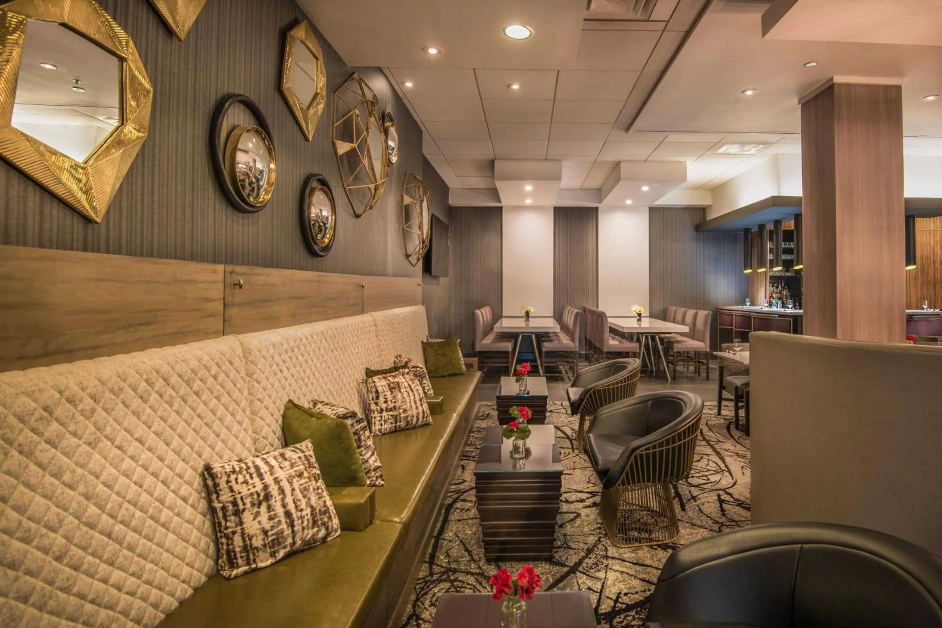 Restaurant/places to eat in Courtyard by Marriott Bethesda Chevy Chase