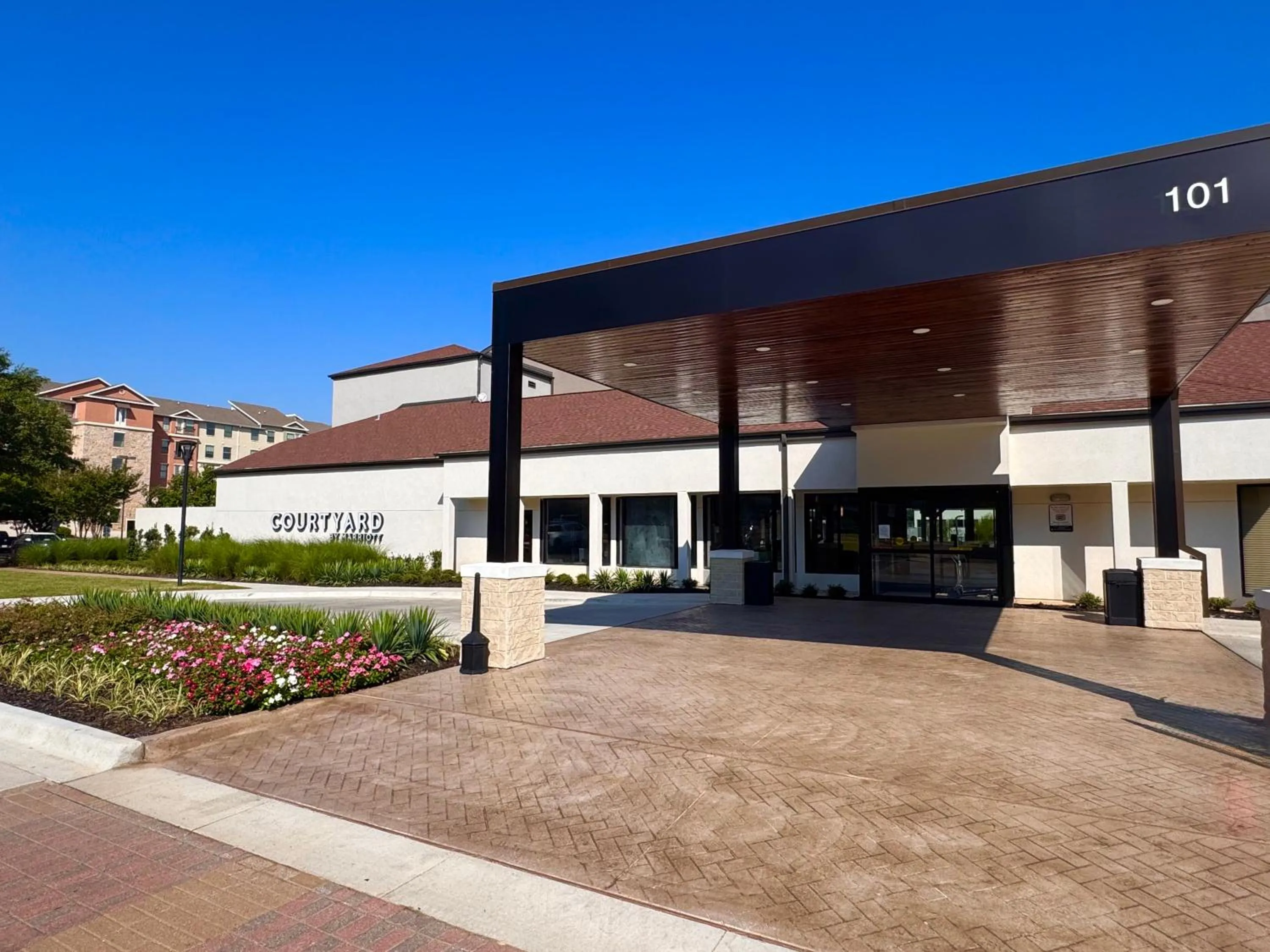 Facade/entrance in Courtyard by Marriott Waco