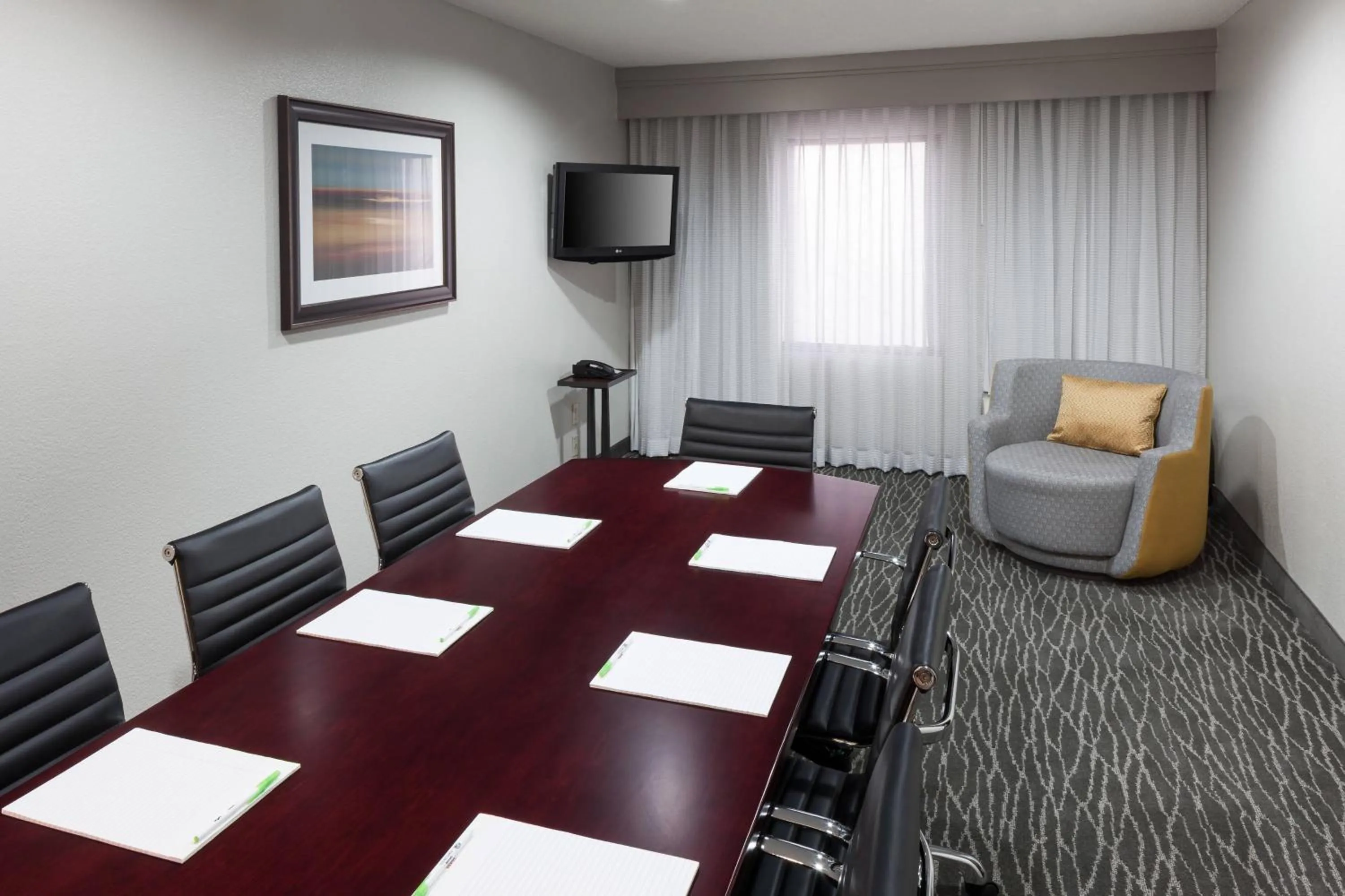 Meeting/conference room in Courtyard by Marriott Waco