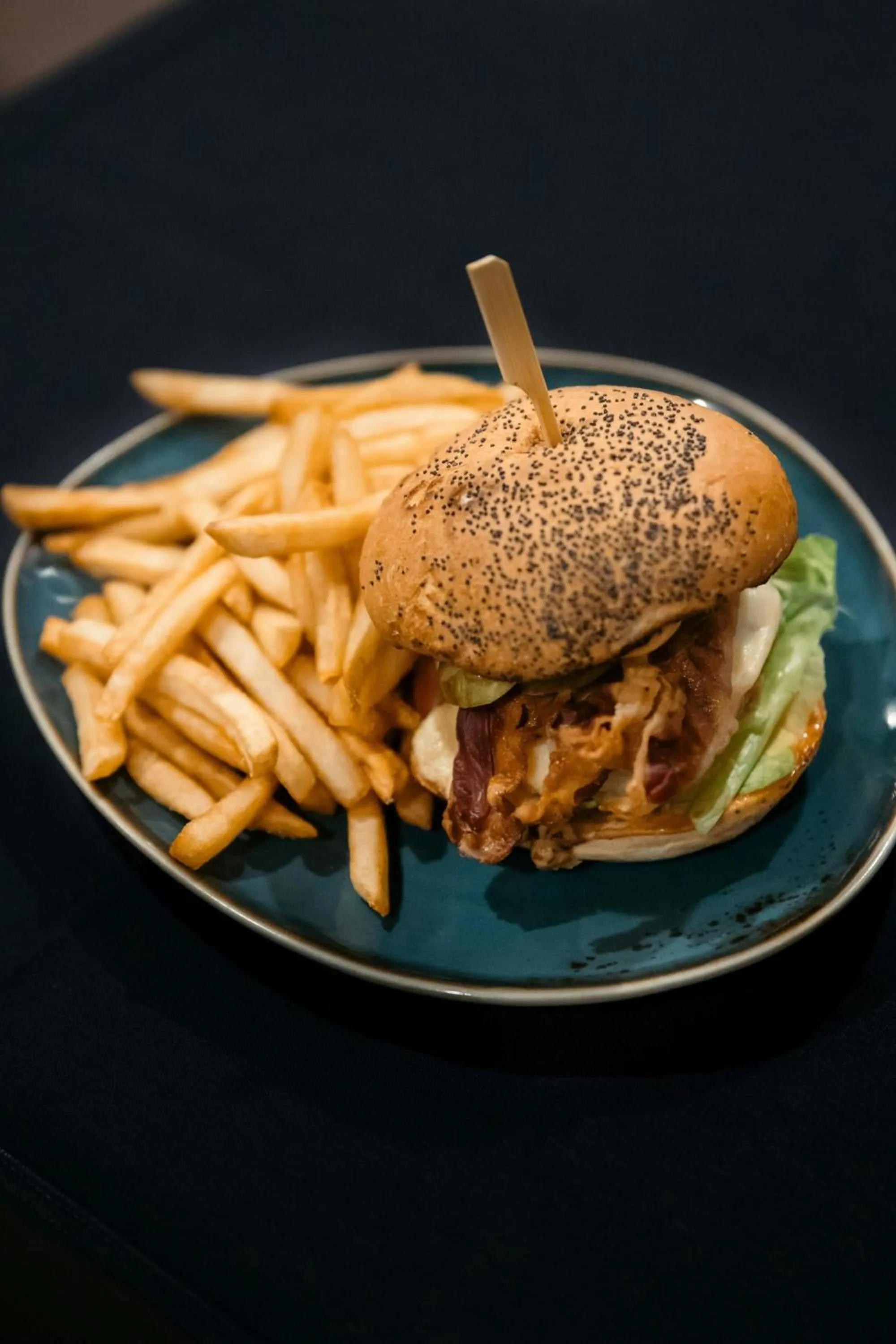 Restaurant/places to eat in Marriott Quebec City Downtown