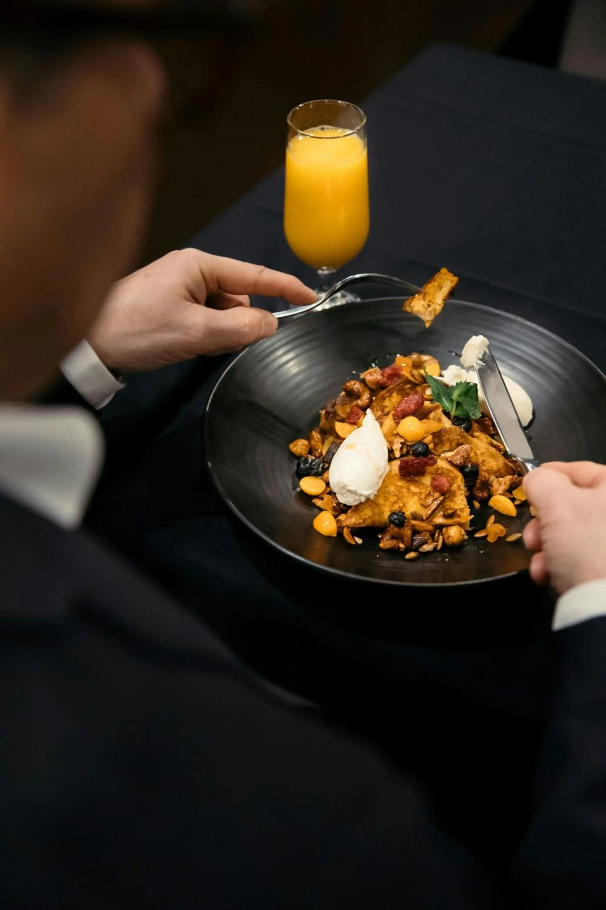 Restaurant/places to eat in Marriott Quebec City Downtown