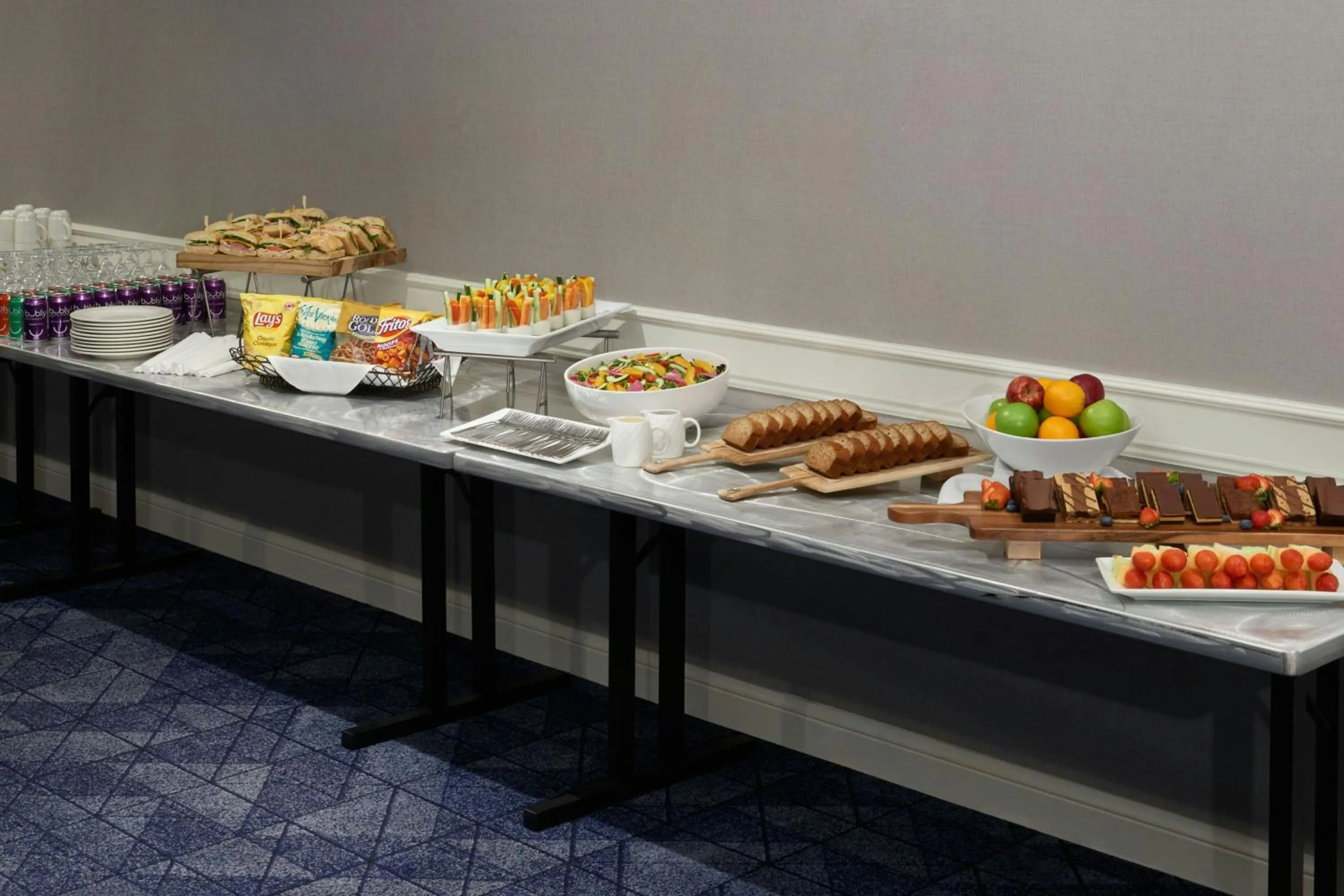 Meeting/conference room in Courtyard by Marriott Ottawa Downtown