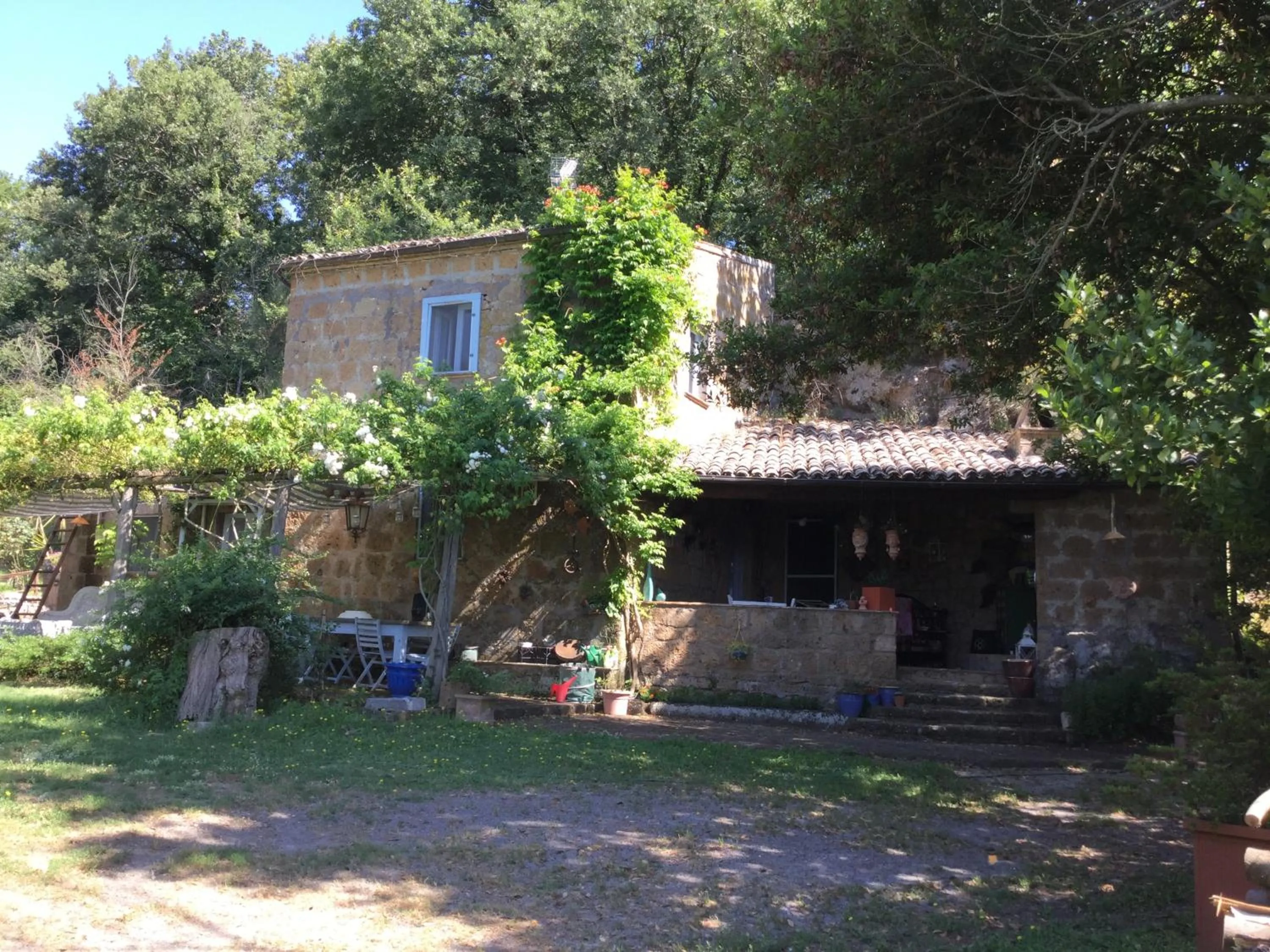 Facade/entrance in L'antico Molino