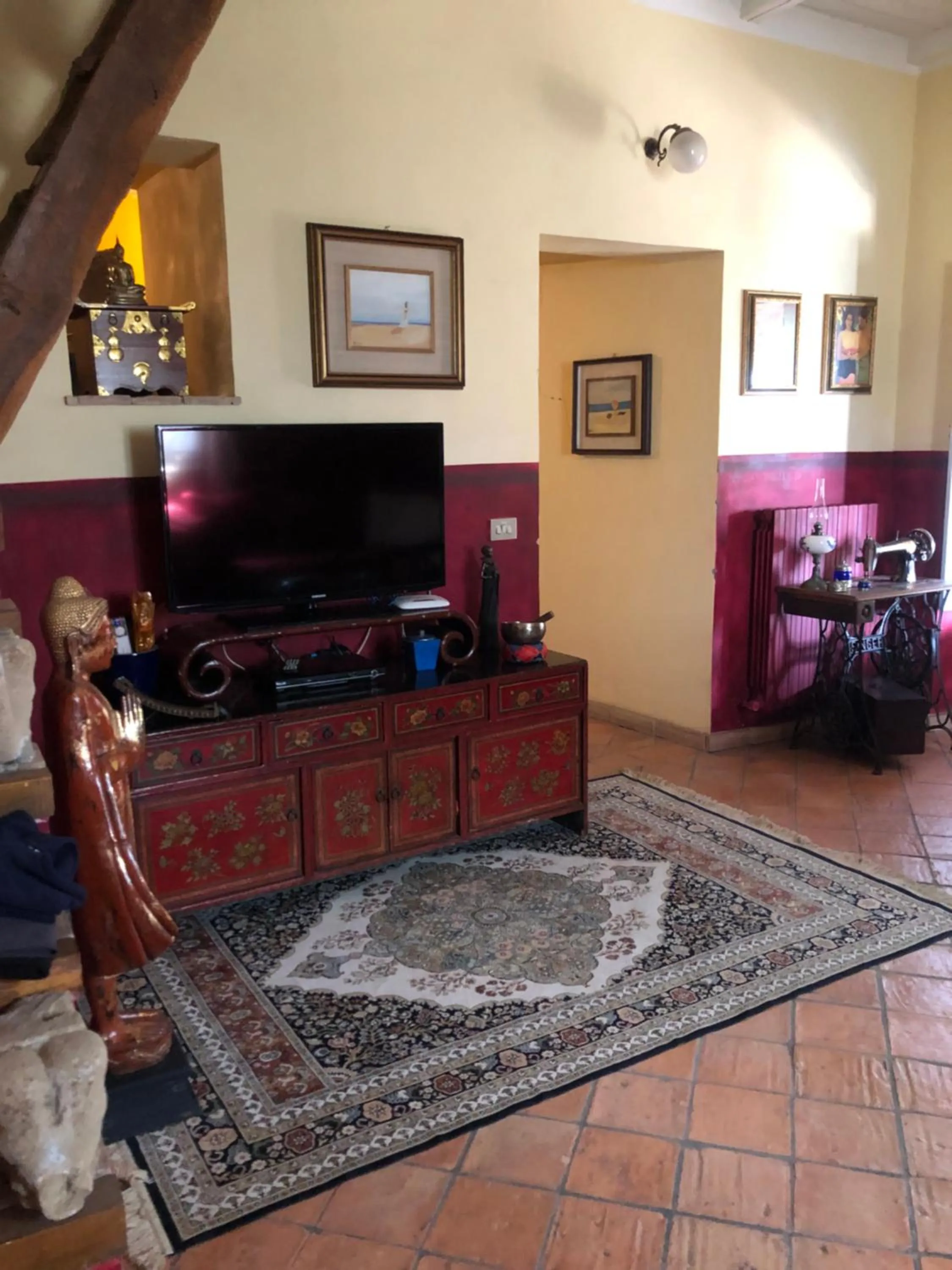 Communal lounge/ TV room in L'antico Molino