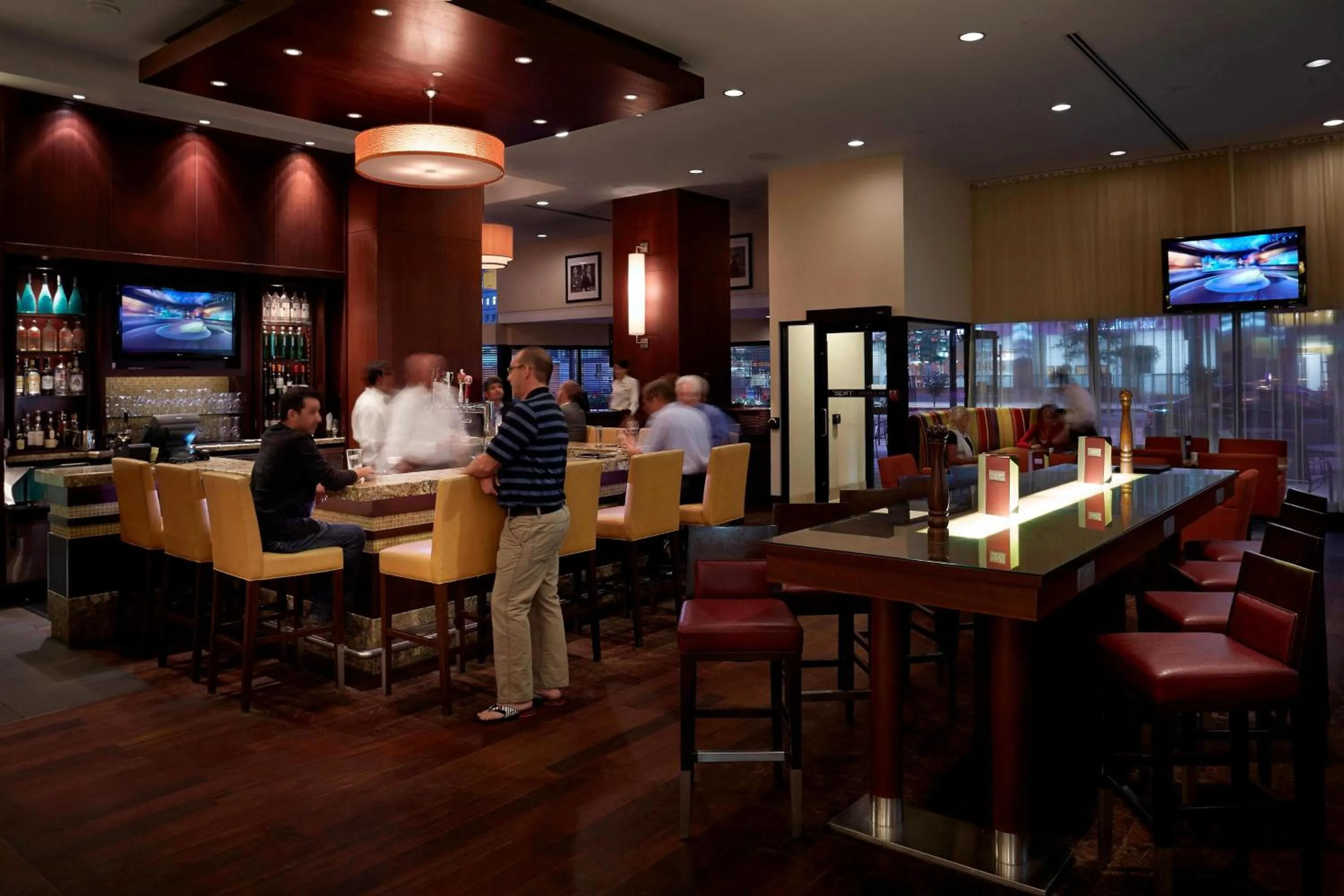 Lounge or bar in Ottawa Marriott Hotel