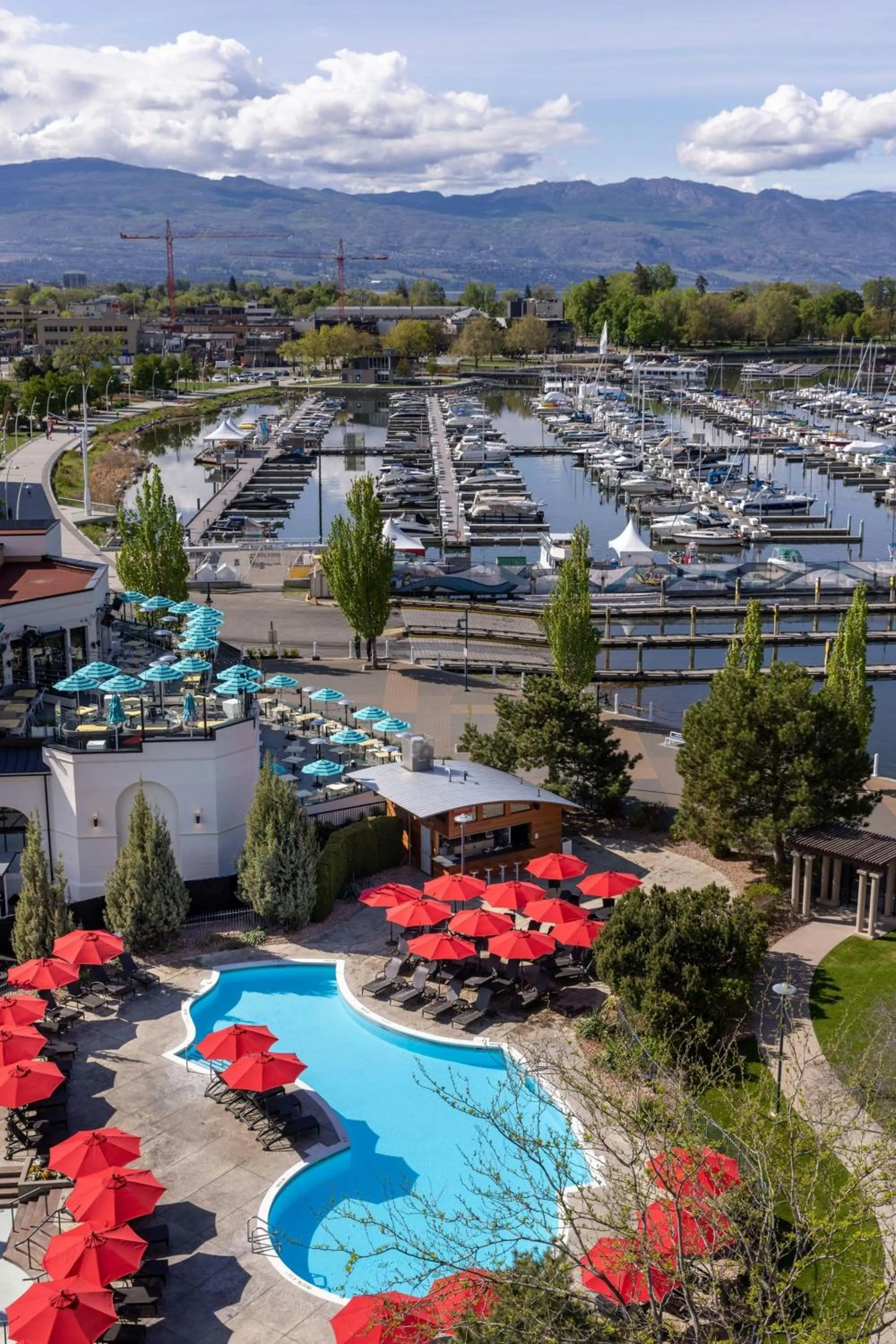 Swimming pool in Delta Hotels by Marriott Grand Okanagan Resort
