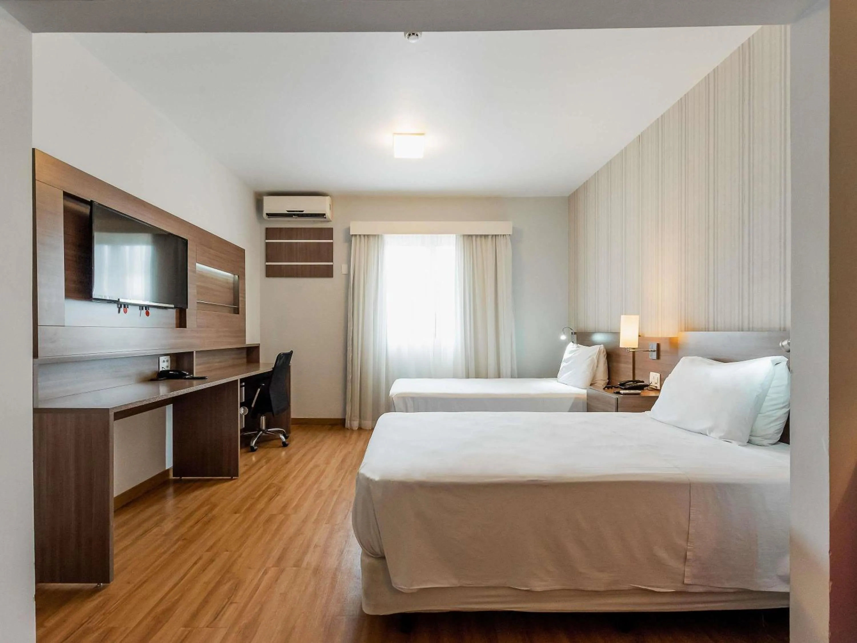 Bedroom, Bed in Ibis Styles Campinas Alphaville