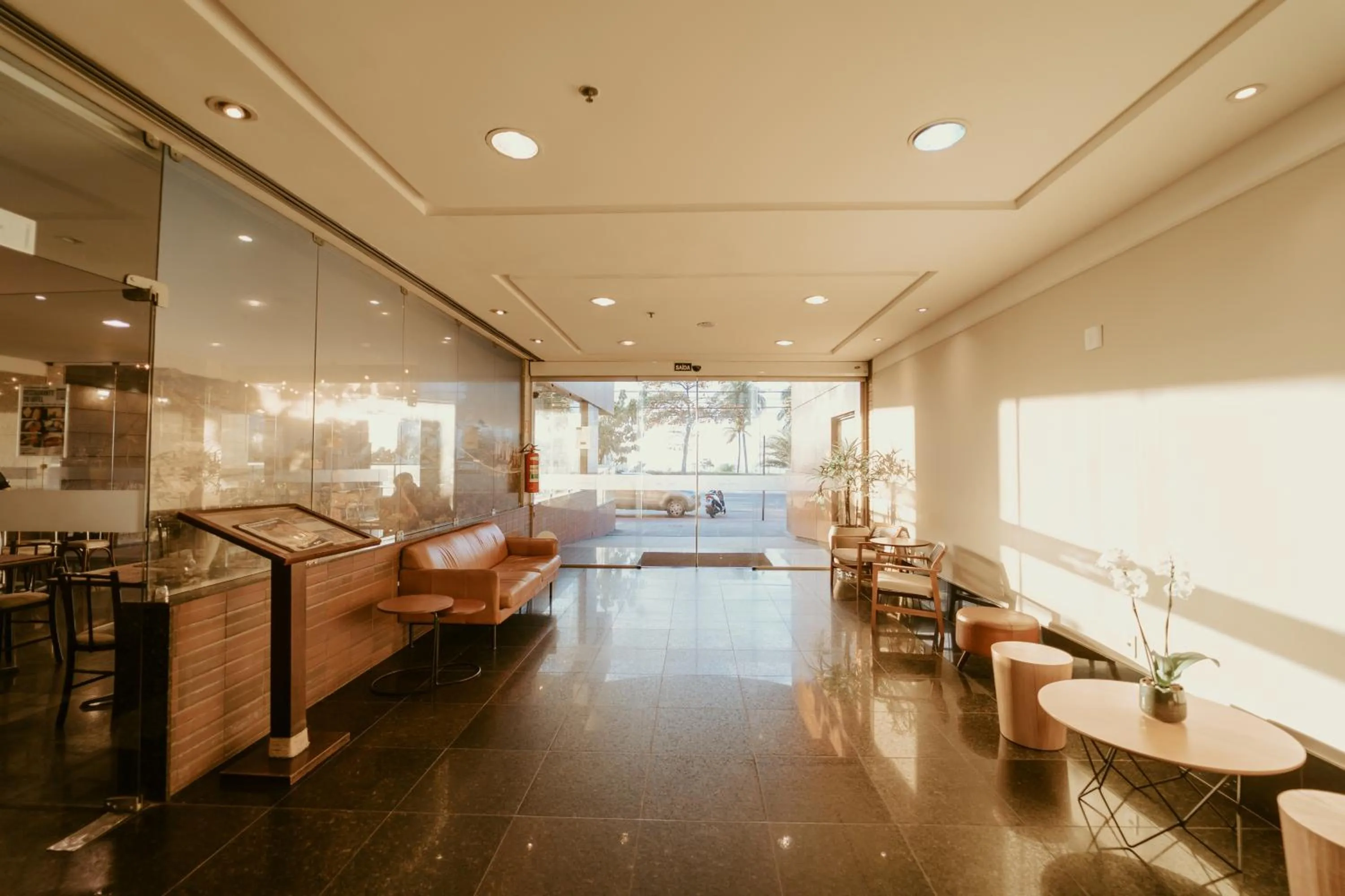 Lobby or reception in Vitoria Praia Hotel