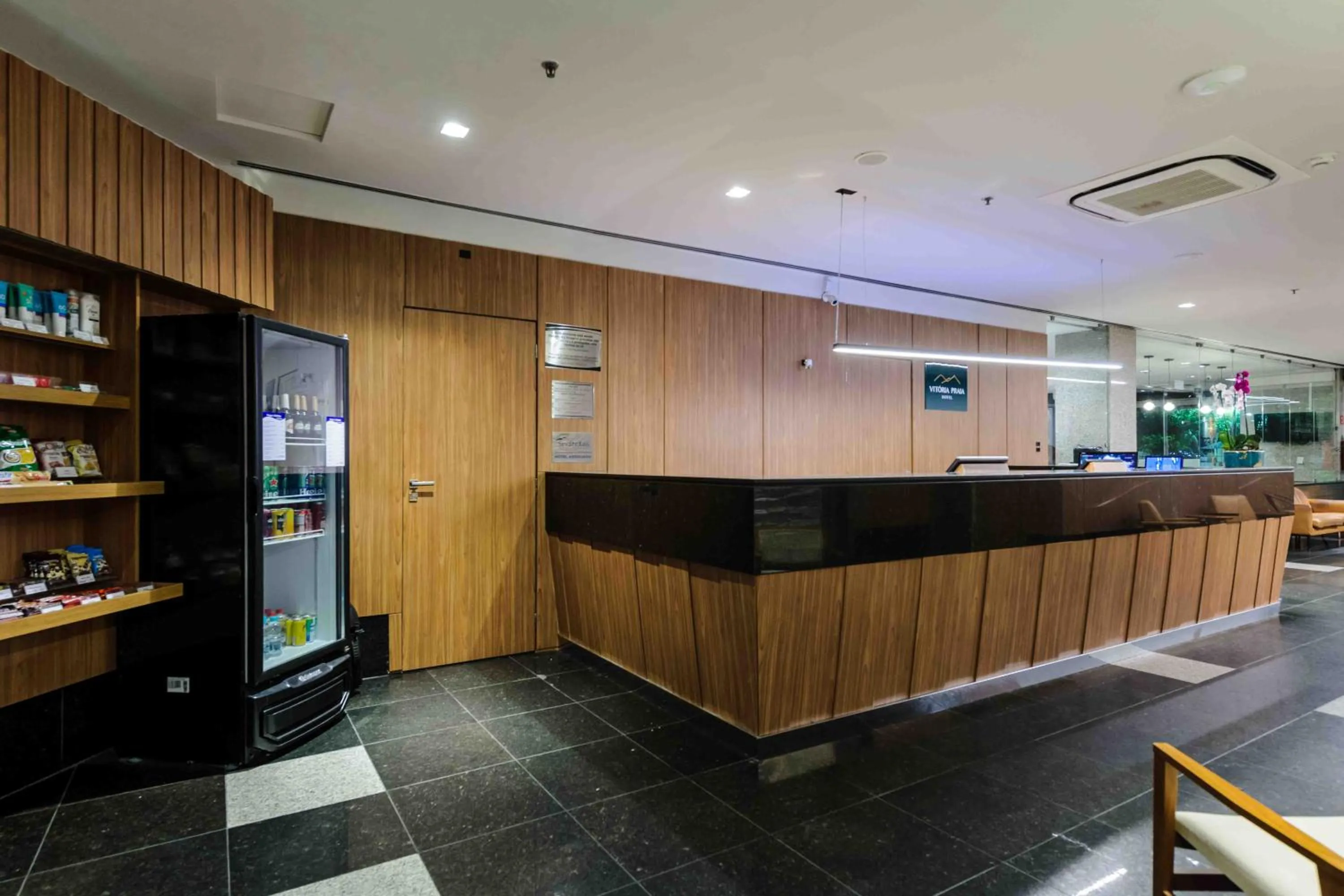 Lobby or reception in Vitoria Praia Hotel