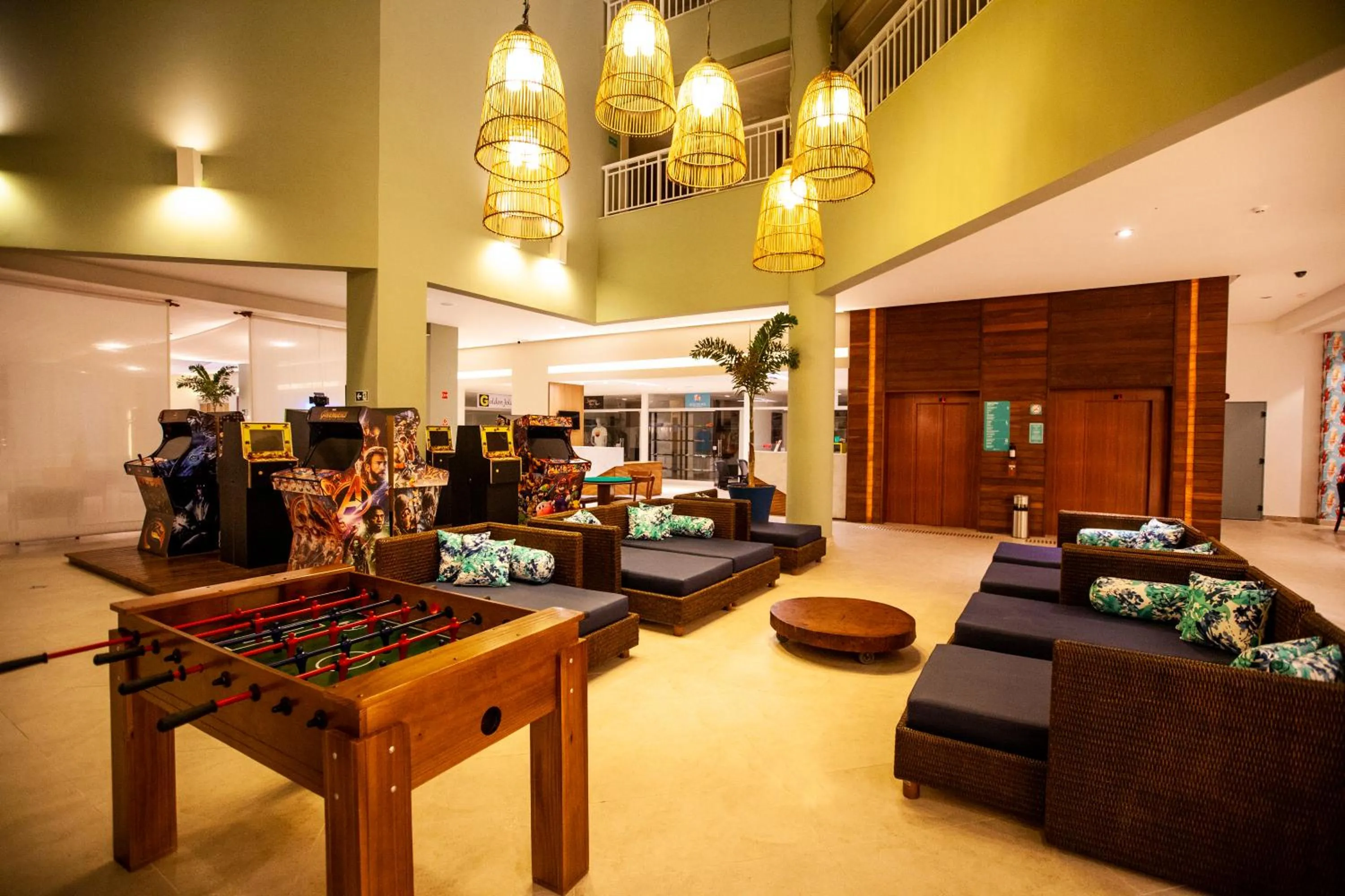 Game Room in Vidam Hotel Aracaju - Transamerica Collection
