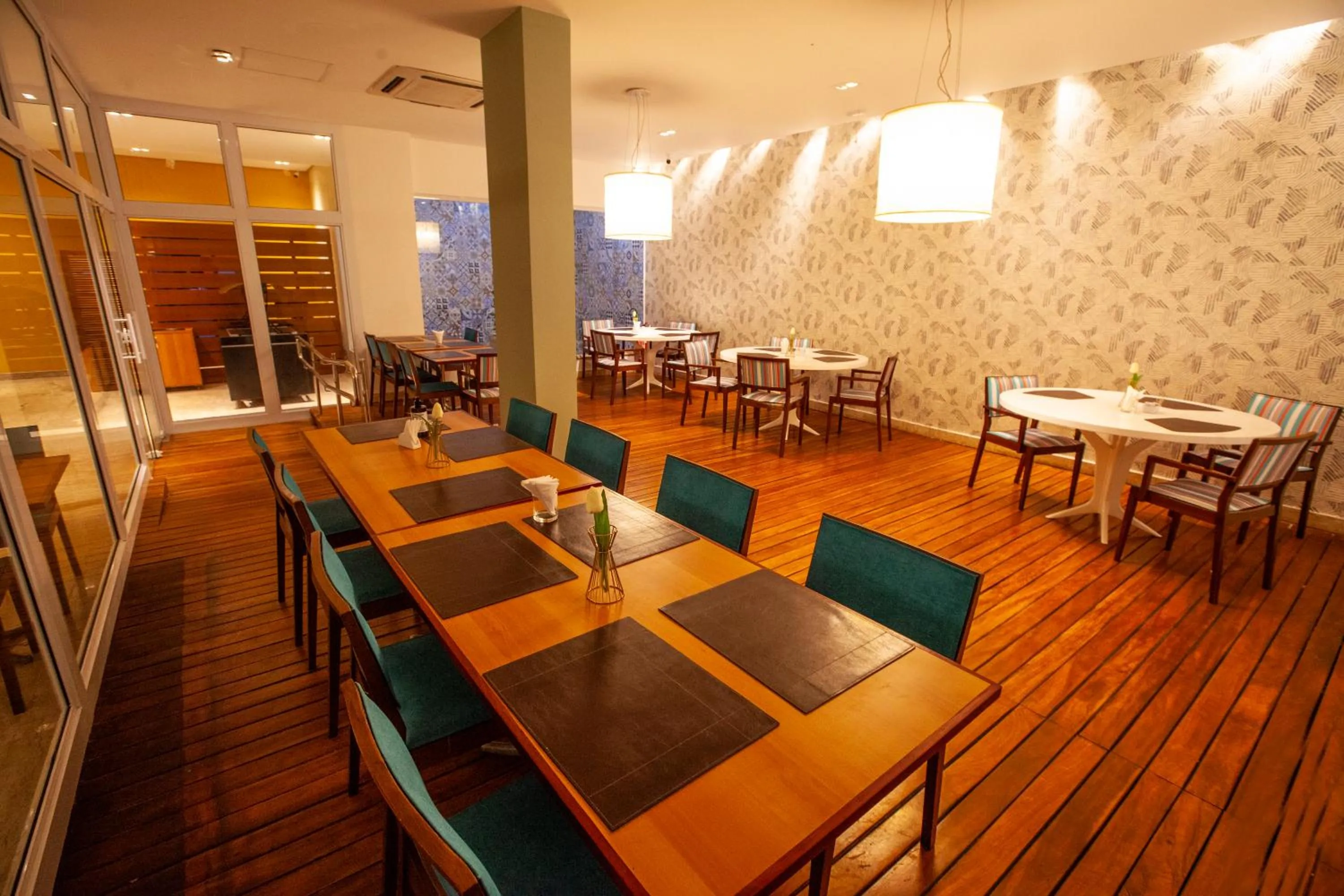 Restaurant/places to eat in Vidam Hotel Aracaju - Transamerica Collection