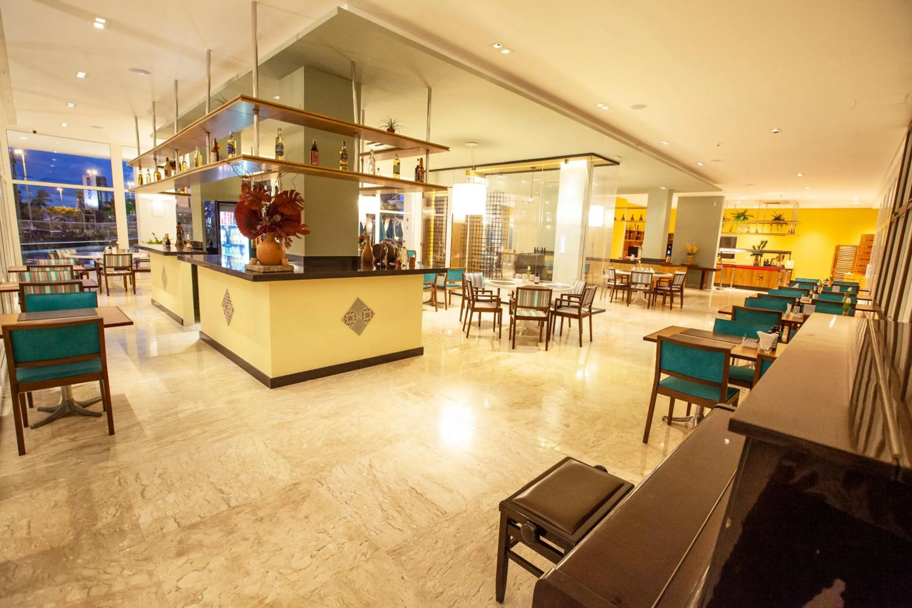 Restaurant/places to eat in Vidam Hotel Aracaju - Transamerica Collection