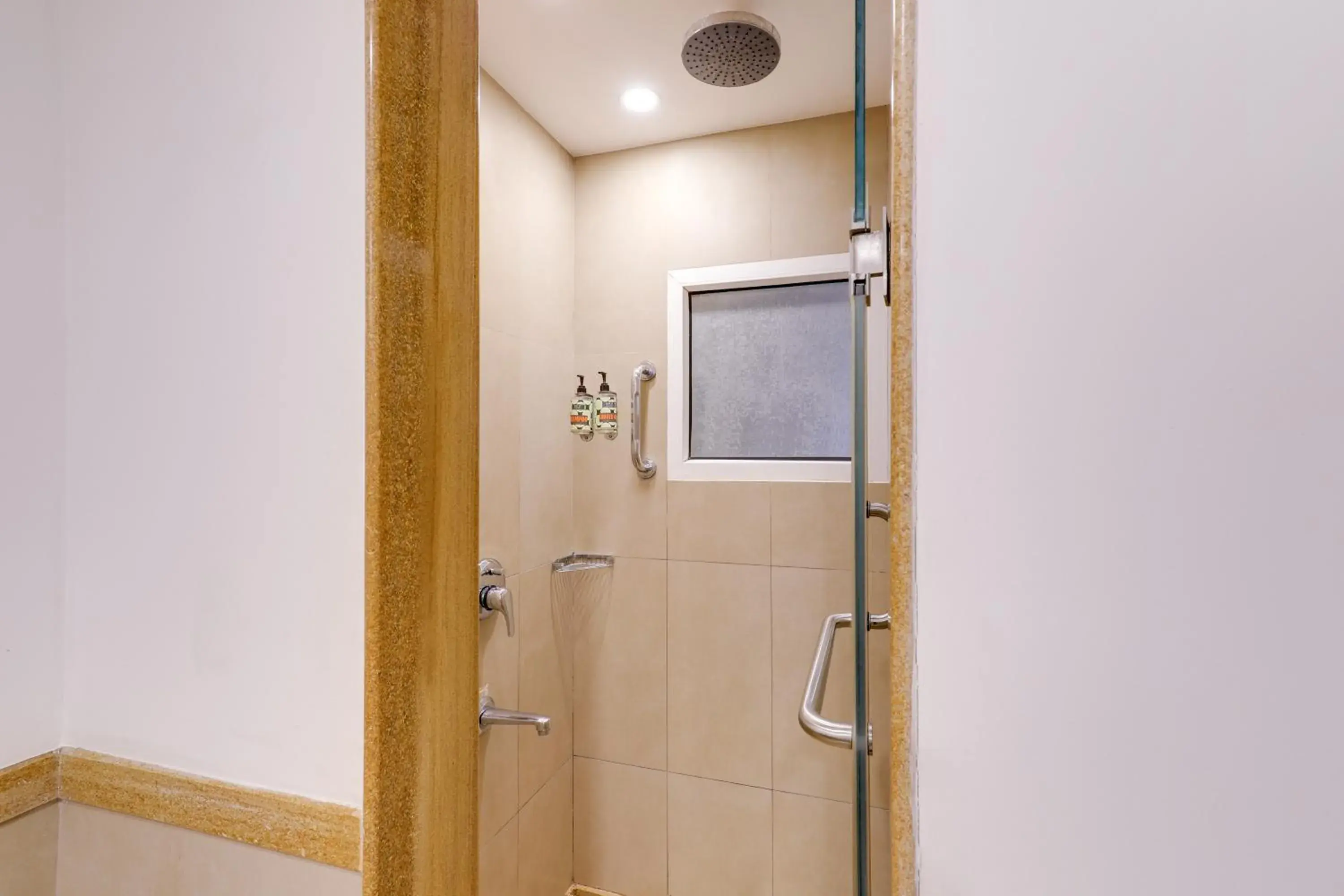 Superior Double Room(2 pints of beer on arrival with each rooms booked) + 20% off on F&B in Lemon Tree Amarante Beach Resort, Goa Superior Double Room(2 pints of beer on arrival with each rooms booked) + 20% off on F&B in Lemon Tree Amarante Beach Resort, Goa