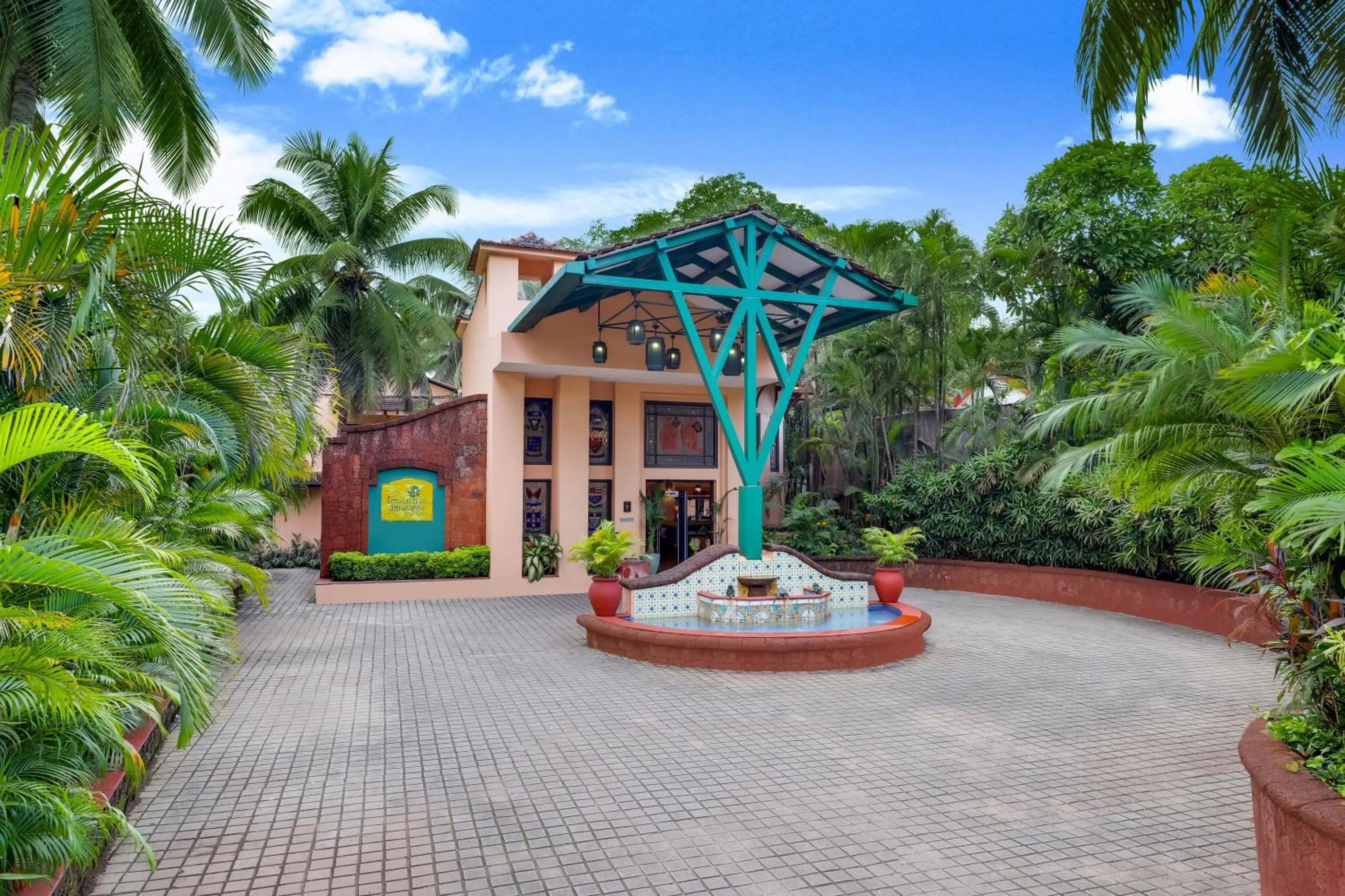 Lemon Tree Amarante Beach Resort, Goa