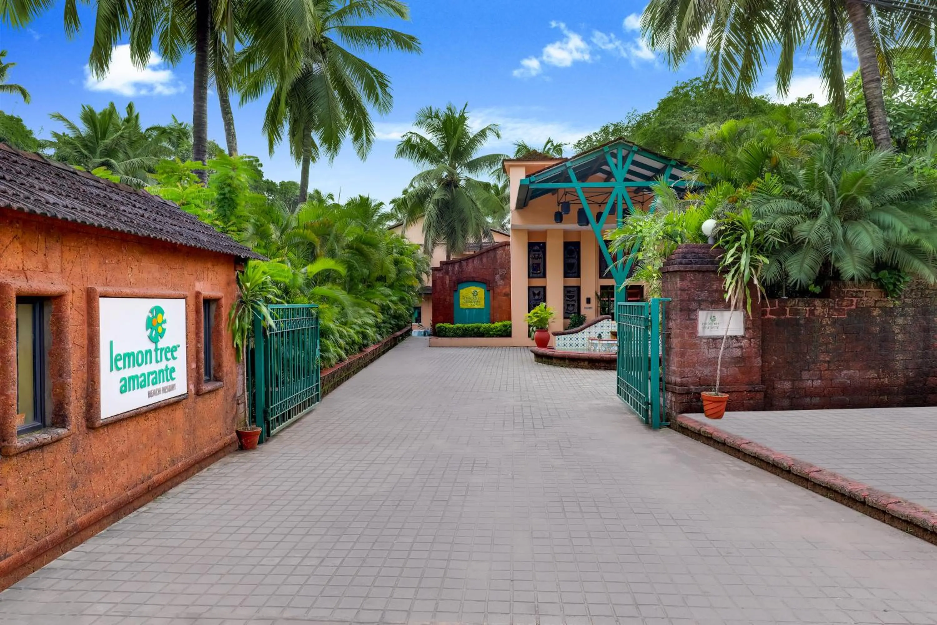Facade/entrance in Lemon Tree Amarante Beach Resort, Goa