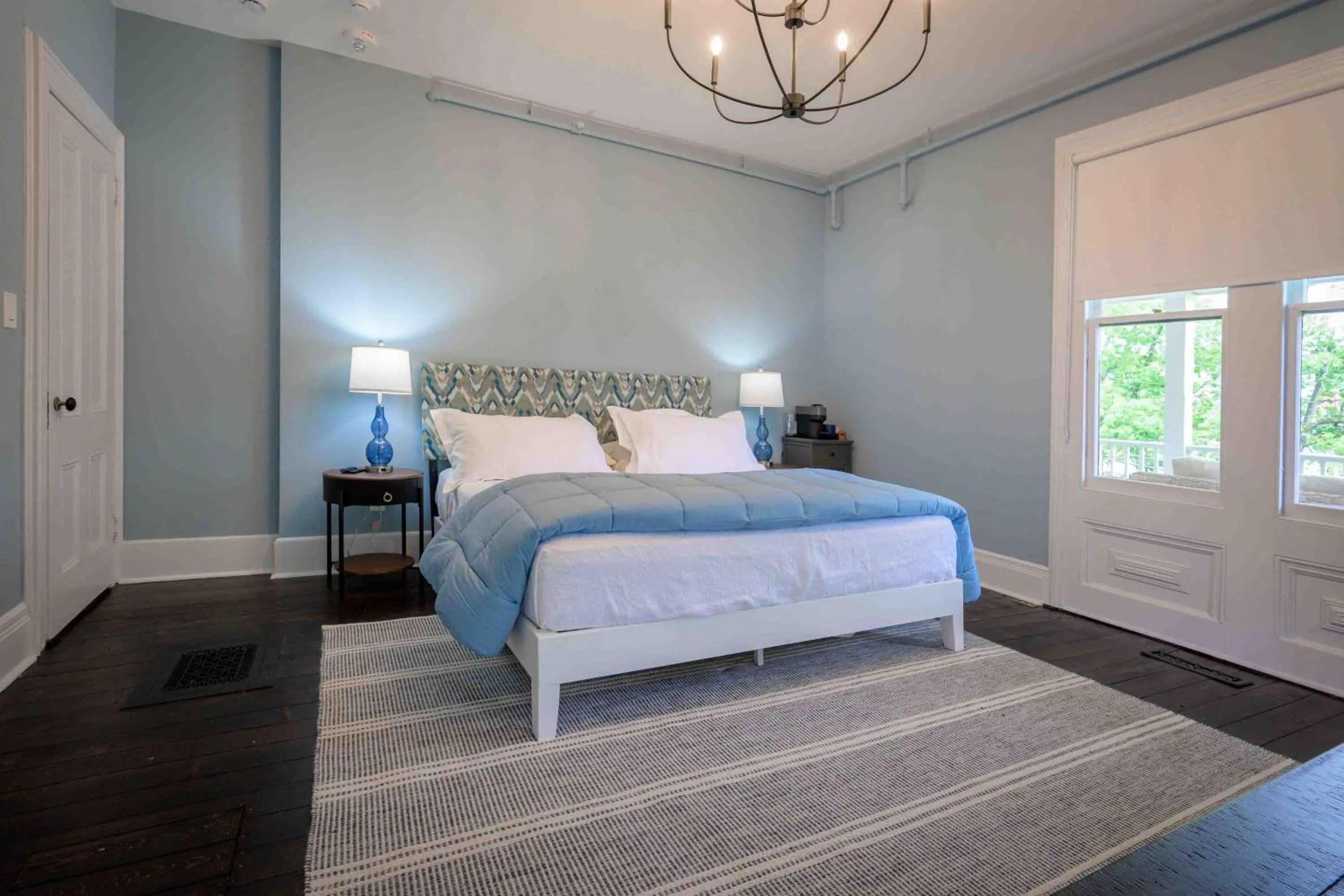 Bedroom, Bed in Station Inn Pawling