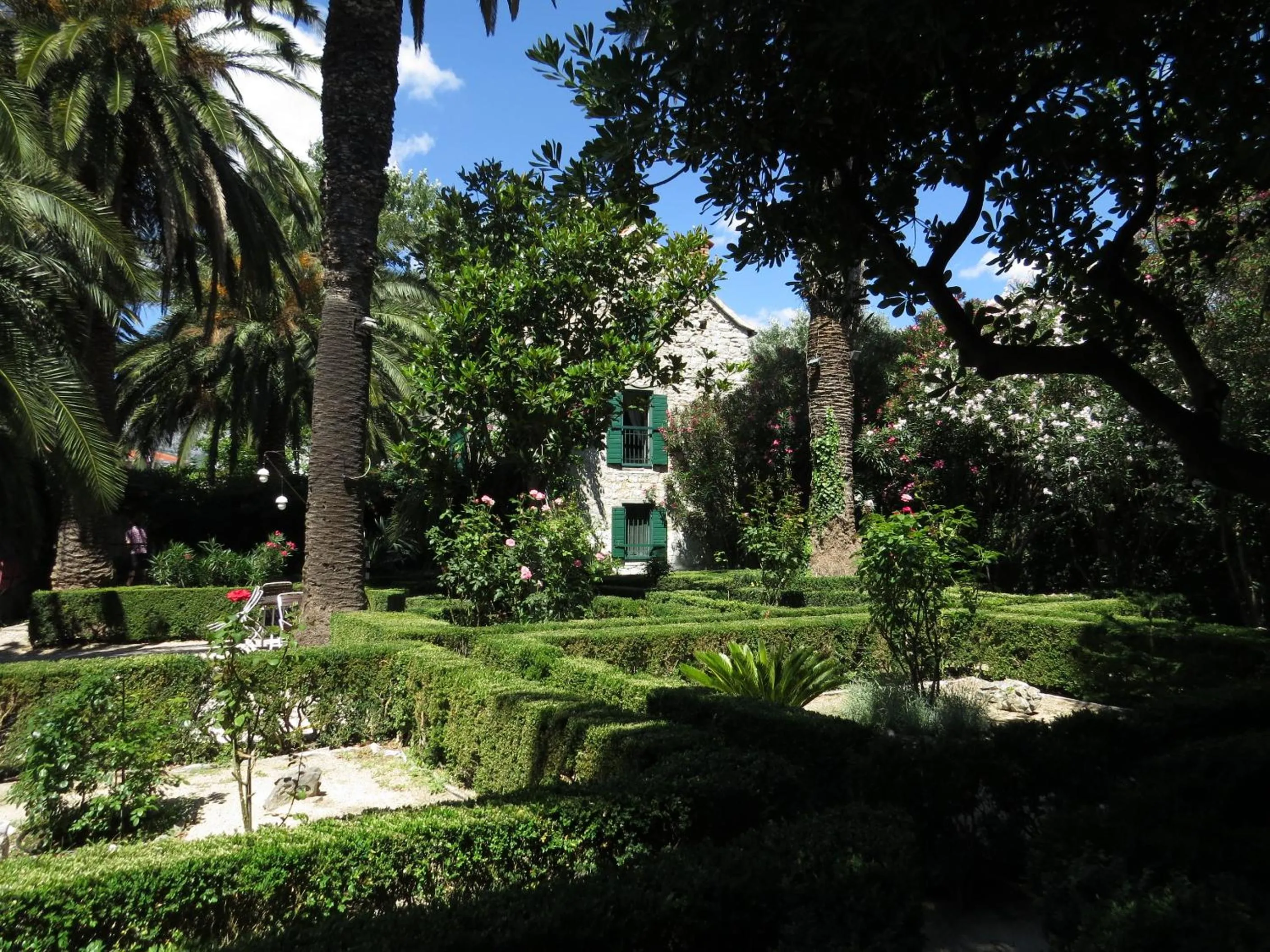 Garden in Villa Cindro House