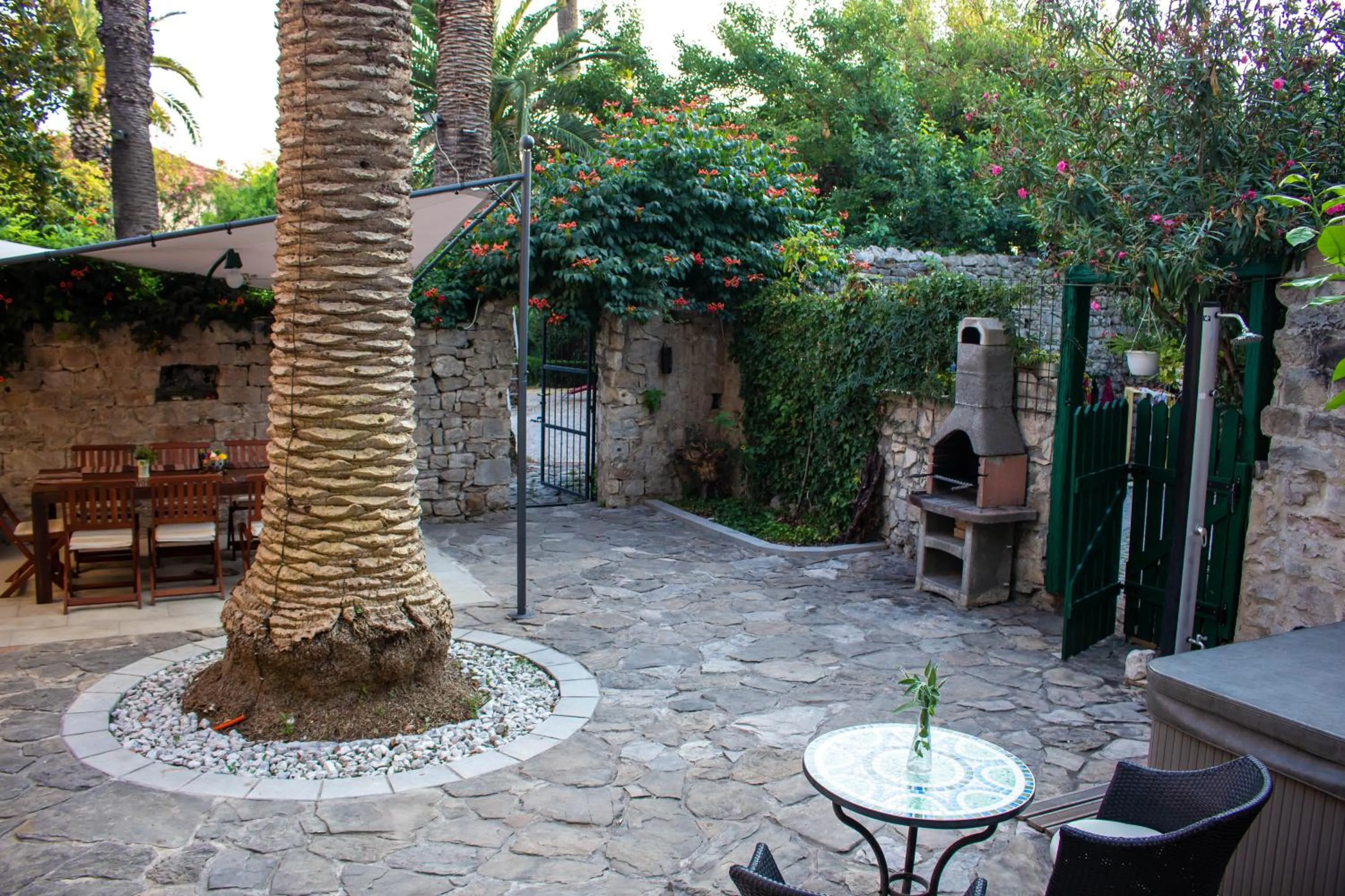 Patio in Villa Cindro House