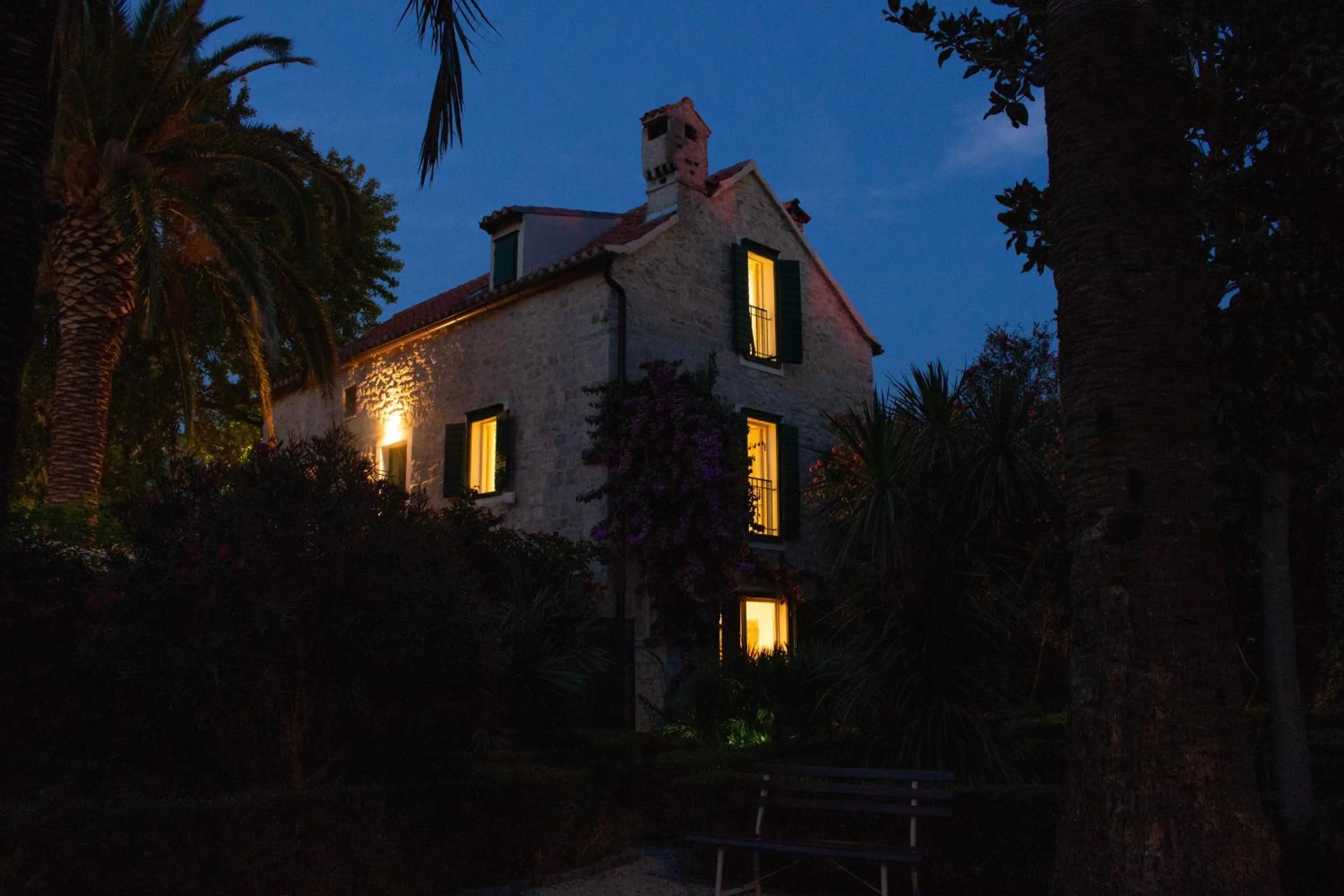 Facade/entrance in Villa Cindro House