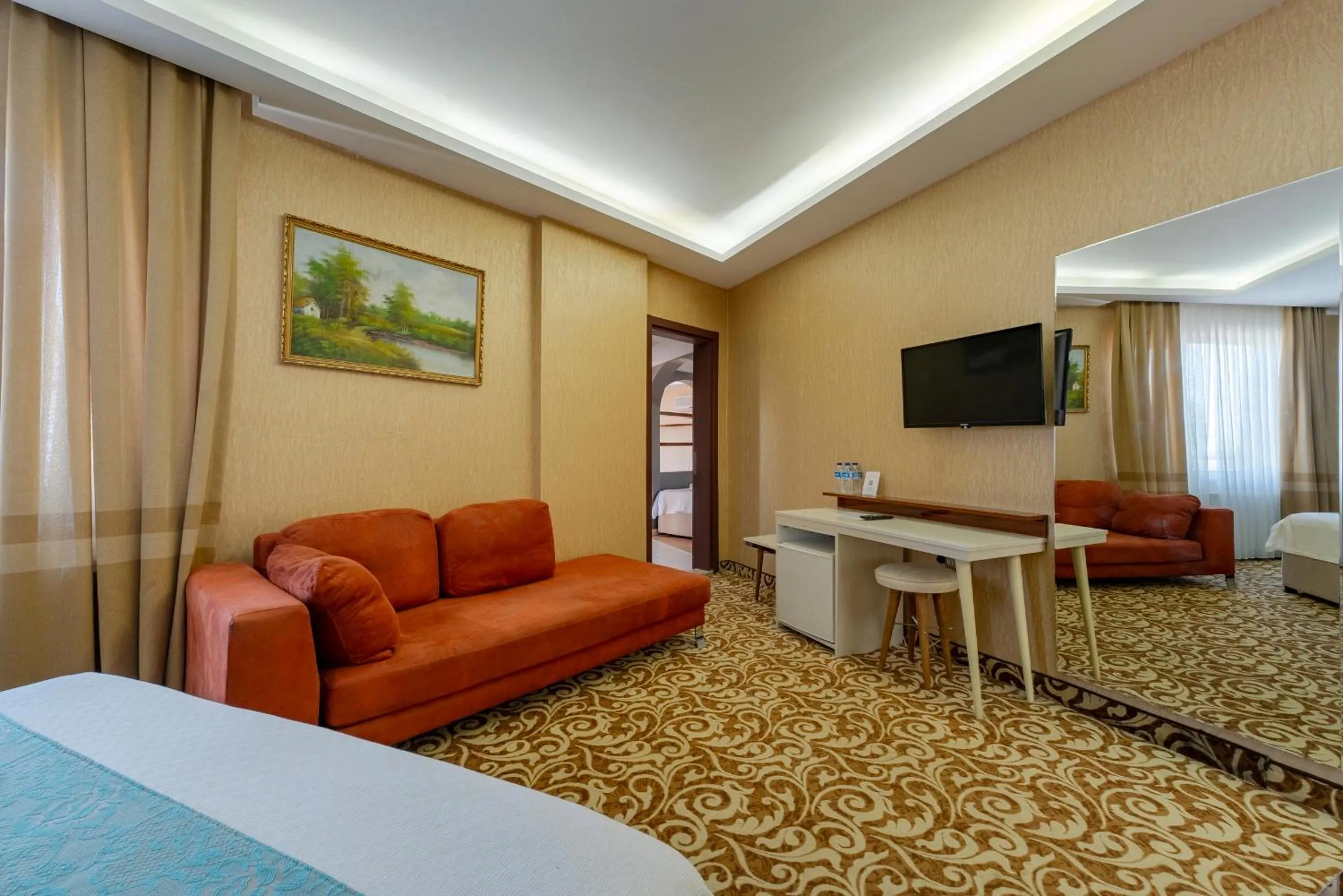 Living room, Bed in Sapanca Aqua Wellness Spa Hotel