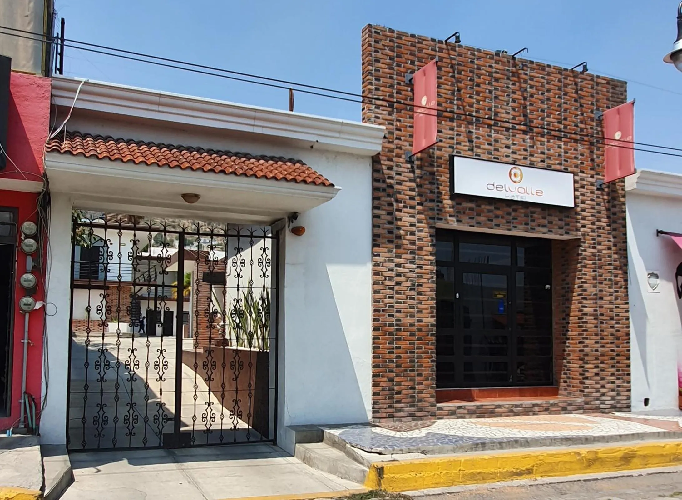 Facade/entrance in Hotel Del Valle, Tecamachalco