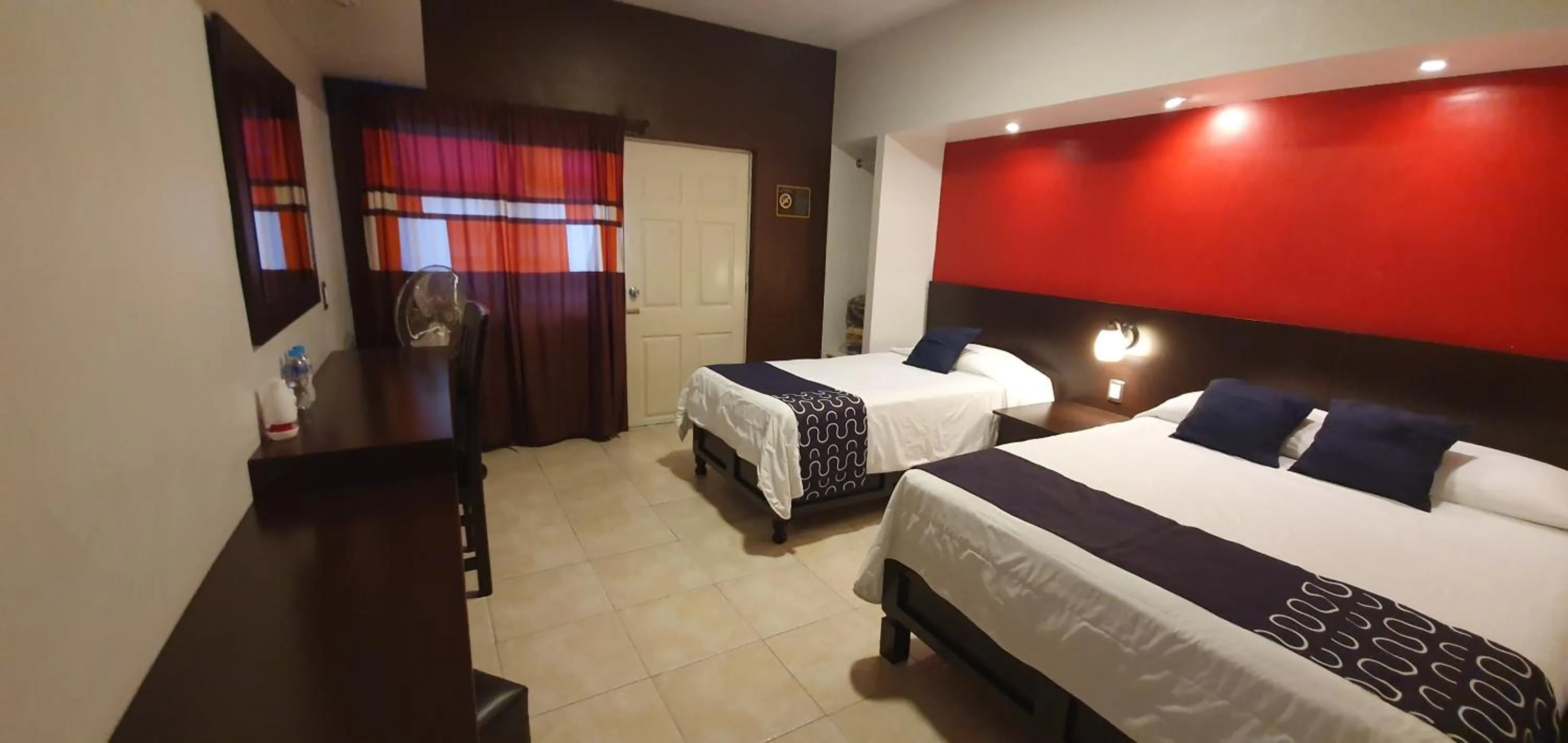 Photo of the whole room in Hotel Del Valle, Tecamachalco